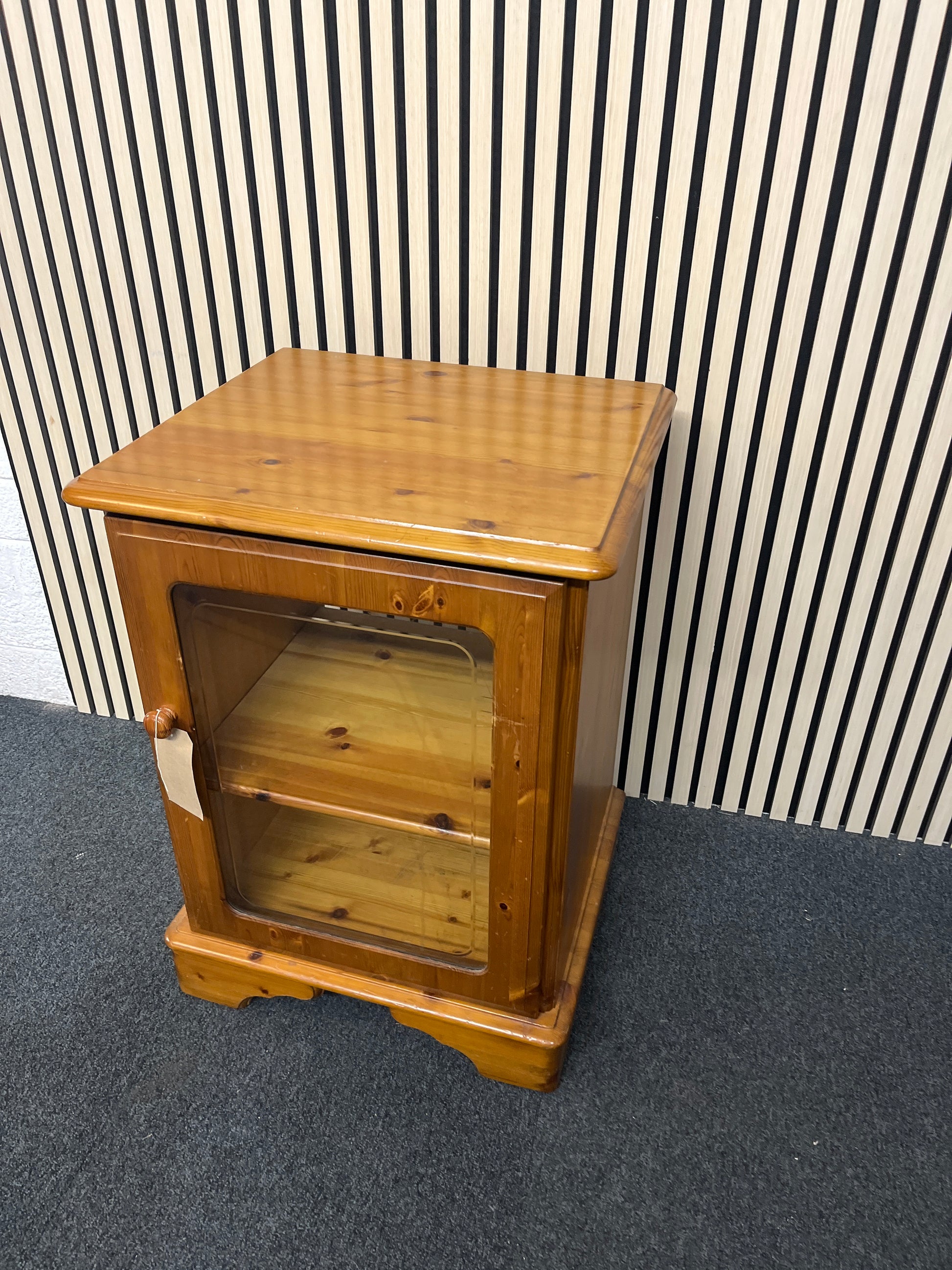 Single glass door pine sound system unit  3325