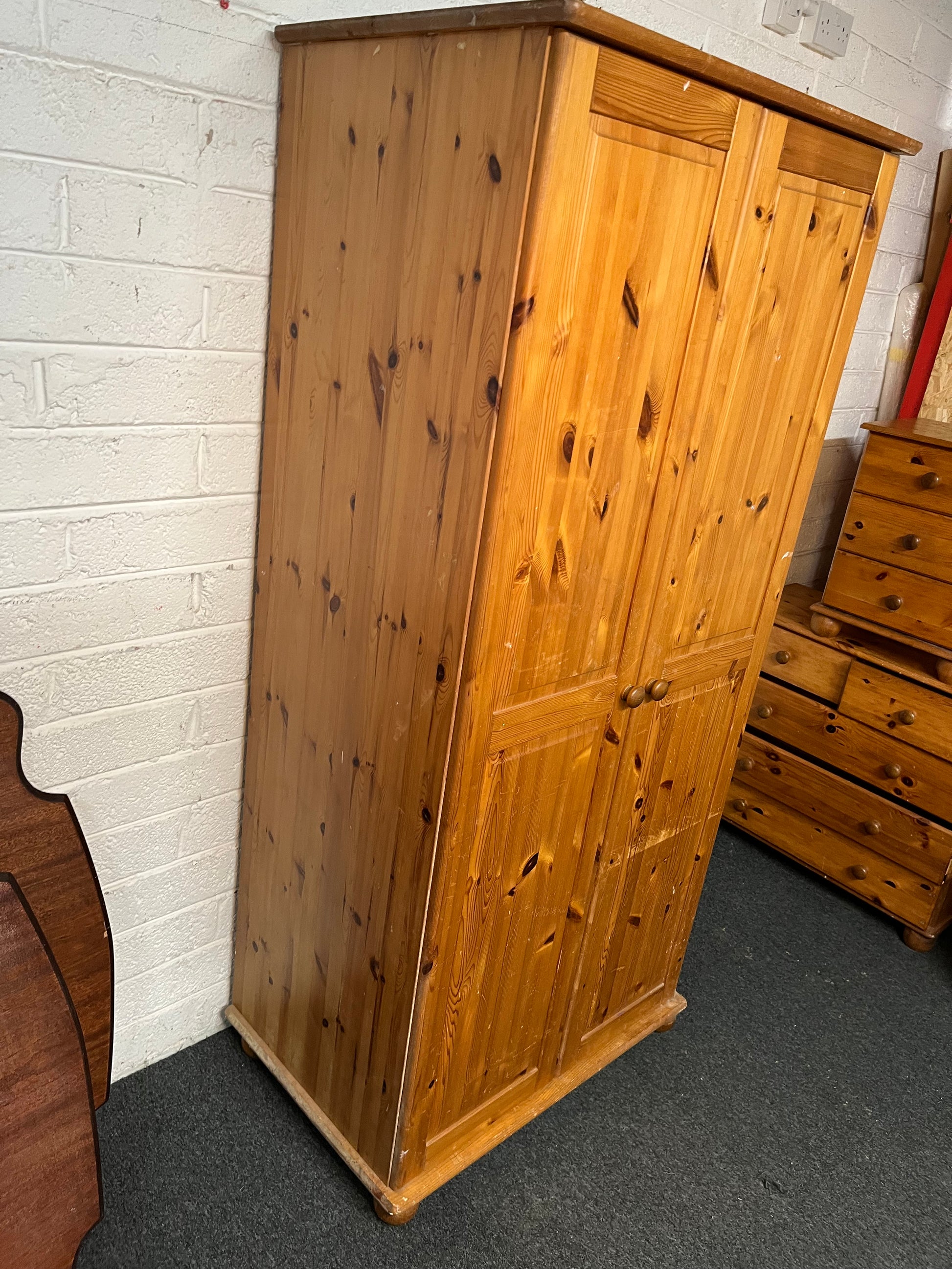 Natural pine tall 2 door wardrobe (H 185 x W 87 x D 57 cm) 1325