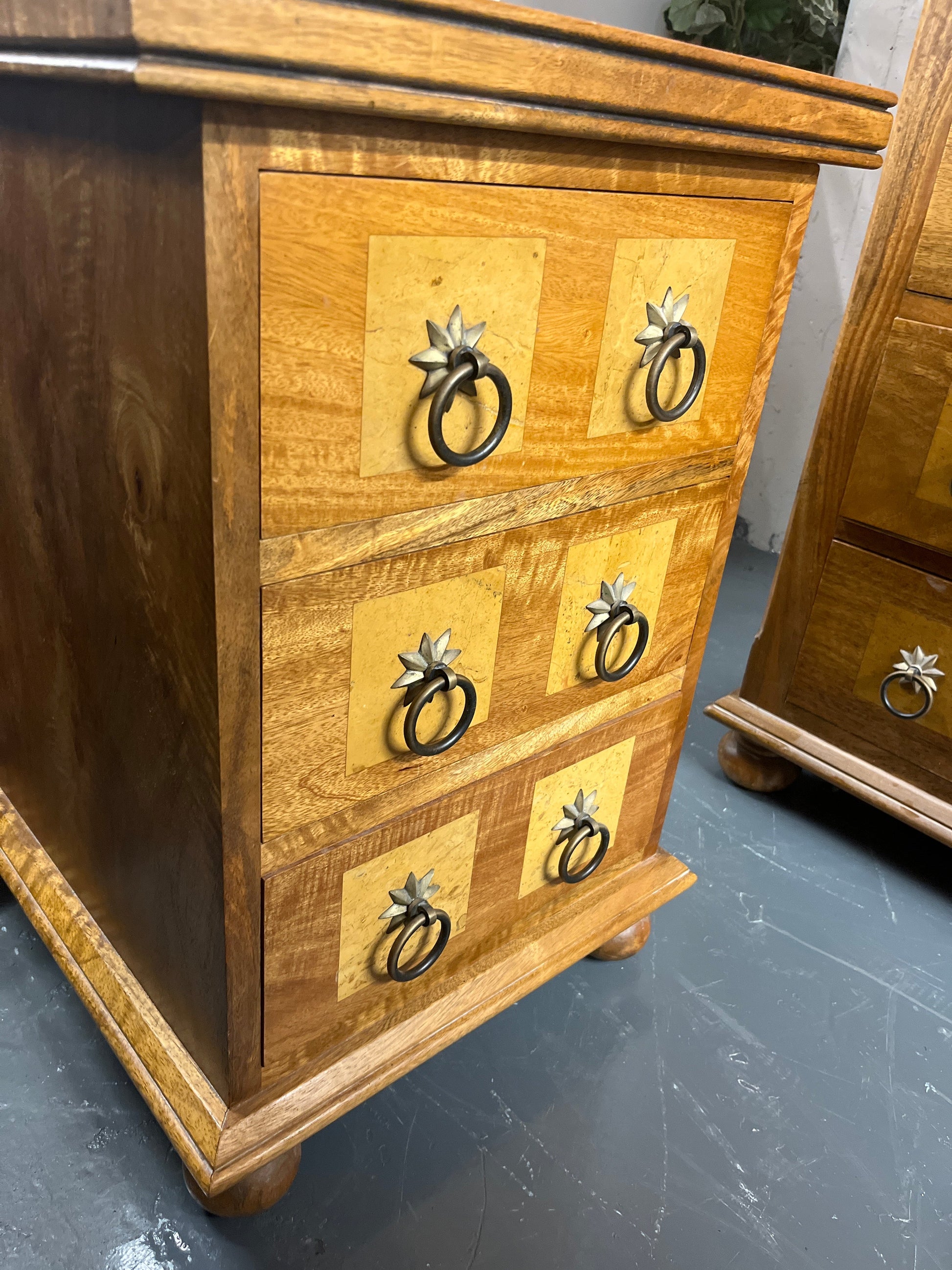 Solid Mahogany inlaid 3 drawer bedside locker.(H 65 x W 45 x D 45 cm) PART OF A SET BUT CAN BE SOLD SEPARATELY 2225