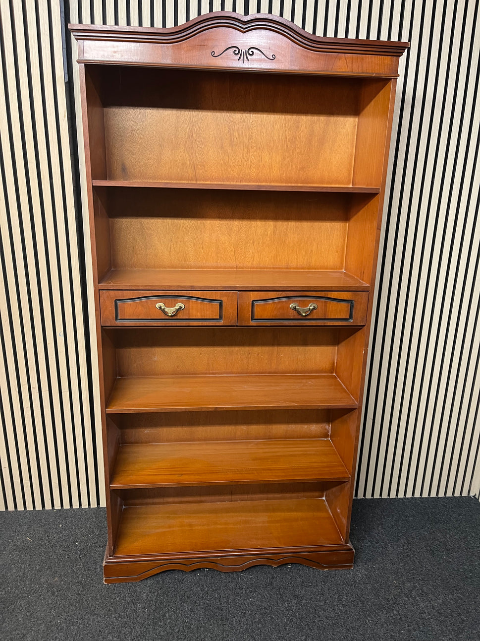 Tall Rossmore Mahogany open bookcase (H 188 x W 95 x D 30 cm) 2425