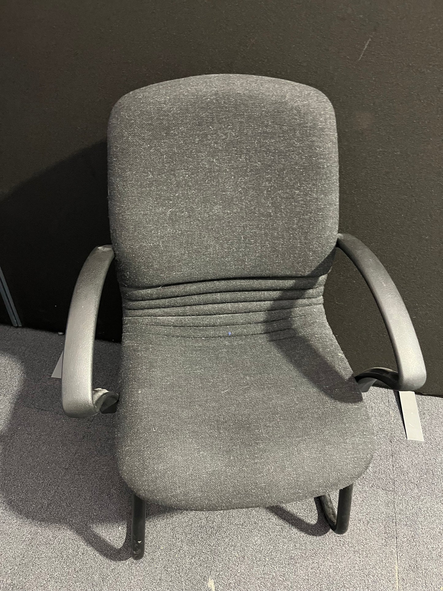 Charcoal medium back cantilever chair with arms
