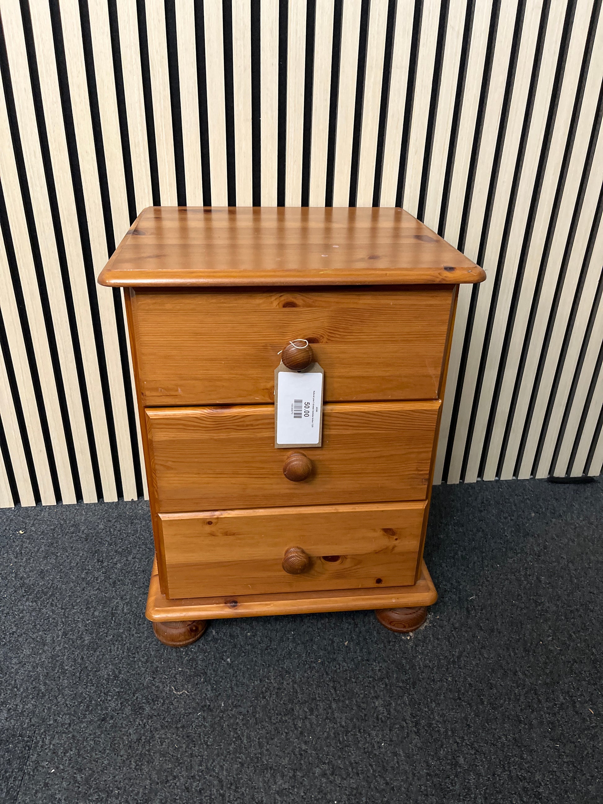 Natural pine 3 drawer bedside locker 1325