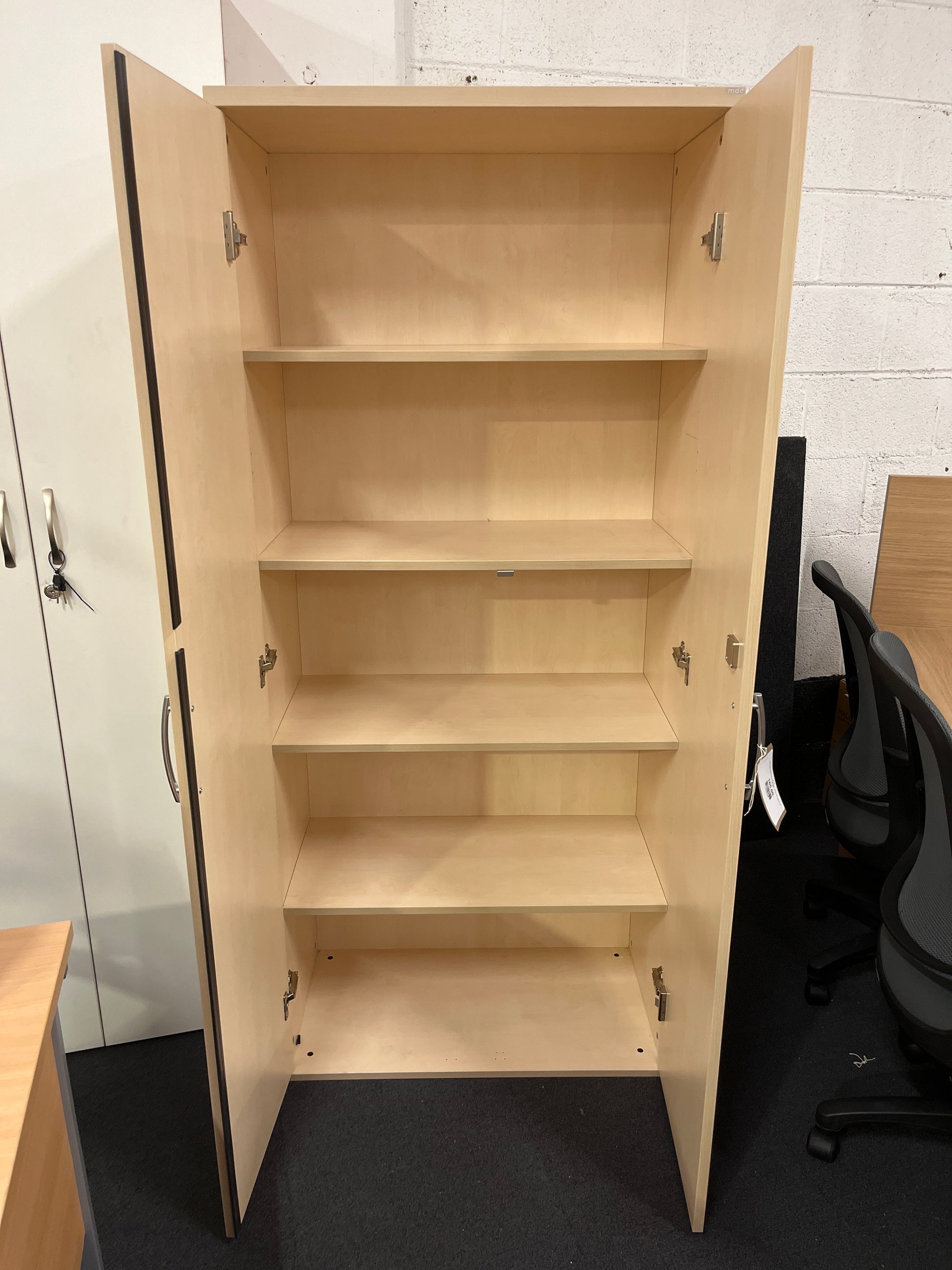 Tall 2 door maple laminate storage unit (H 181 x W 80 x D 43 cm)