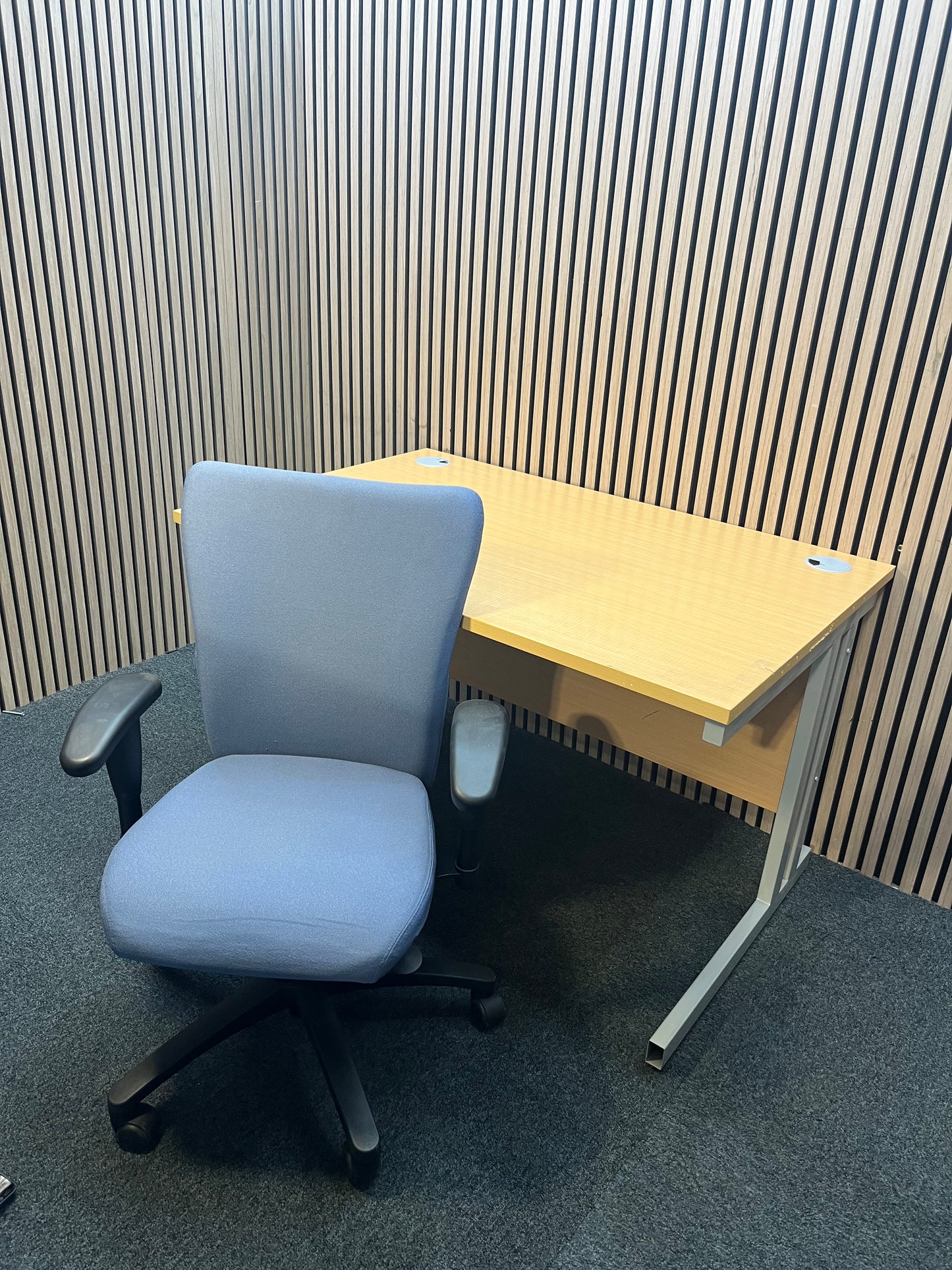 Budget Desk + Swivel Chair Bundle