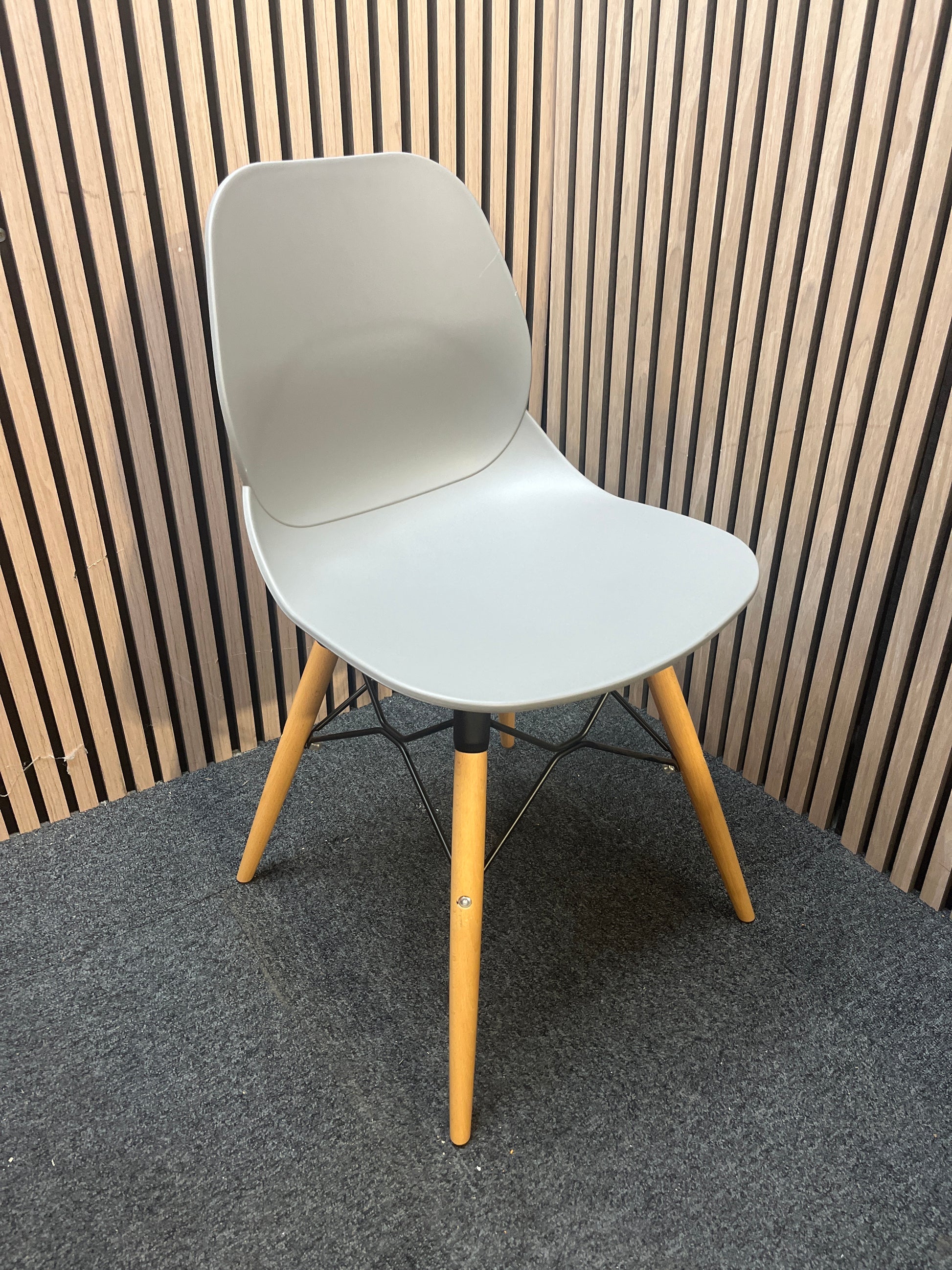 Strut multi-purpose chair with chrome sled frame - Various plastic seat colours