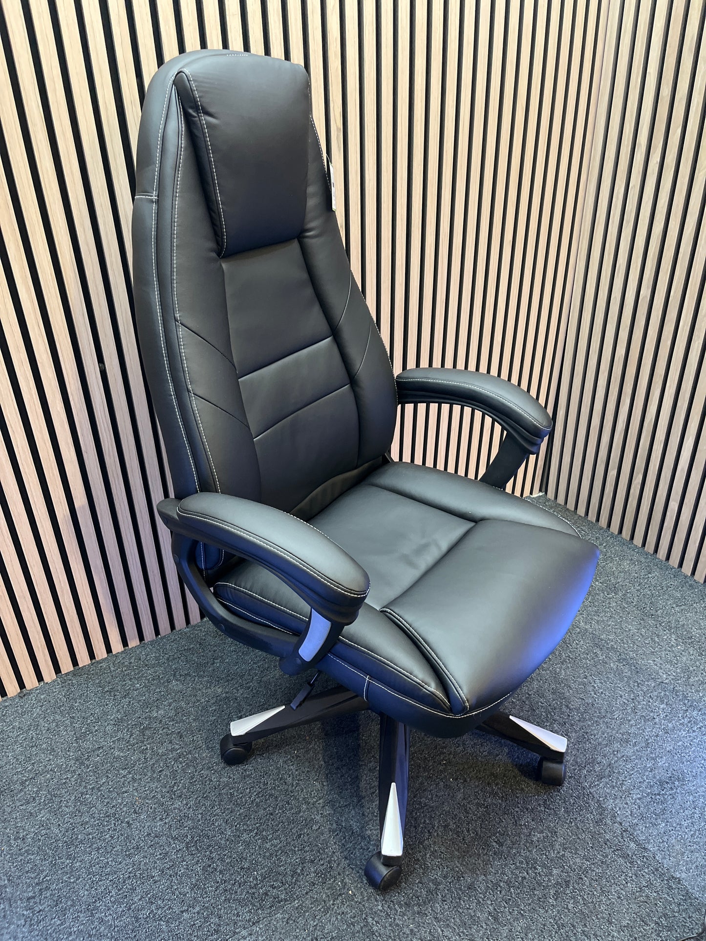 NEW Noble High back managers swivel chair with fixed arms, 5 star base, height adjustable with fixed arms