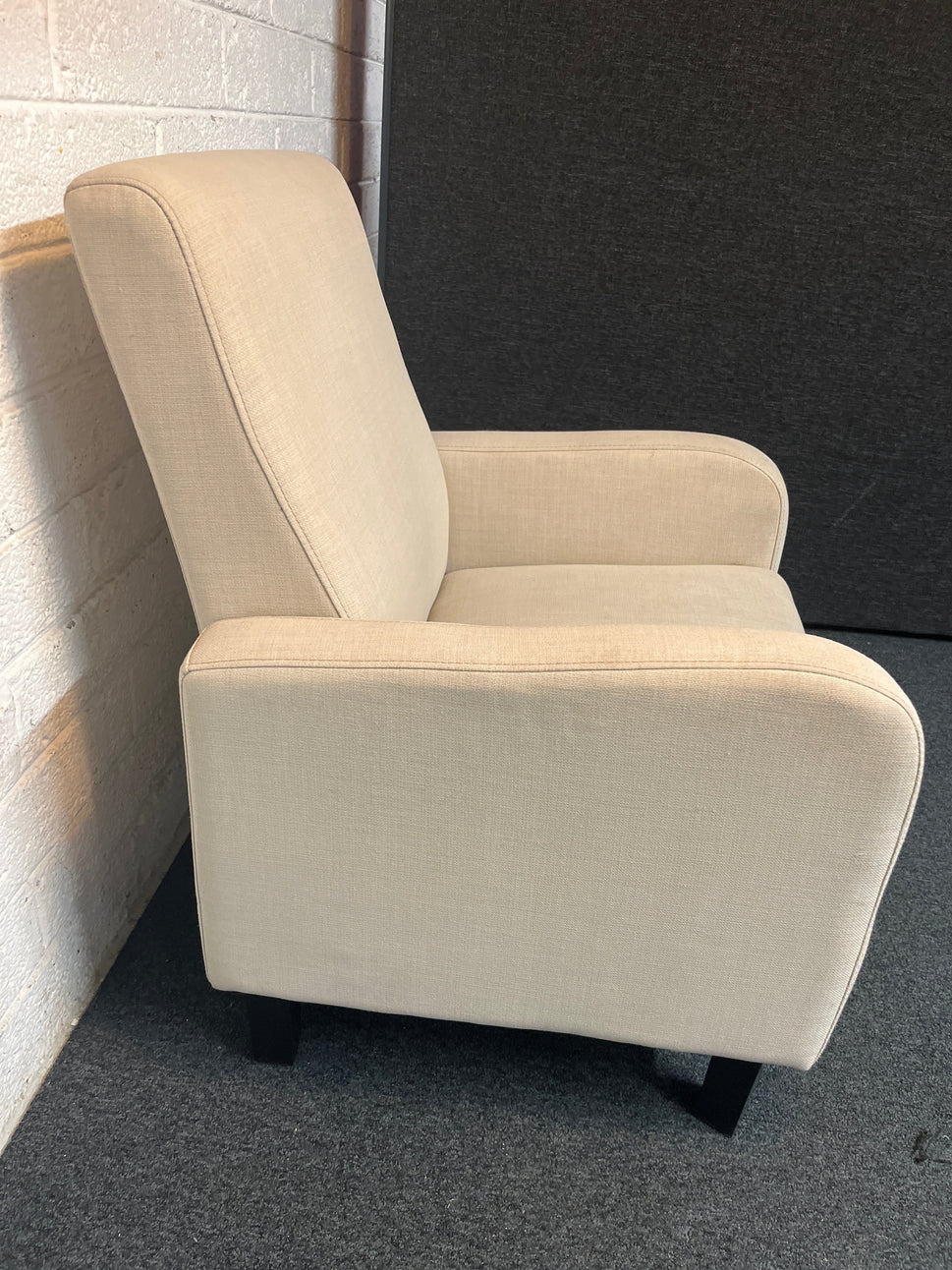 Oatmeal fabric modern occasional armchair 2225