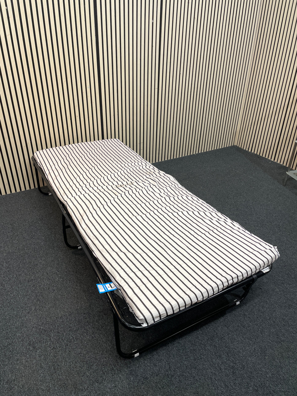 Folding metal single camper bed  1126