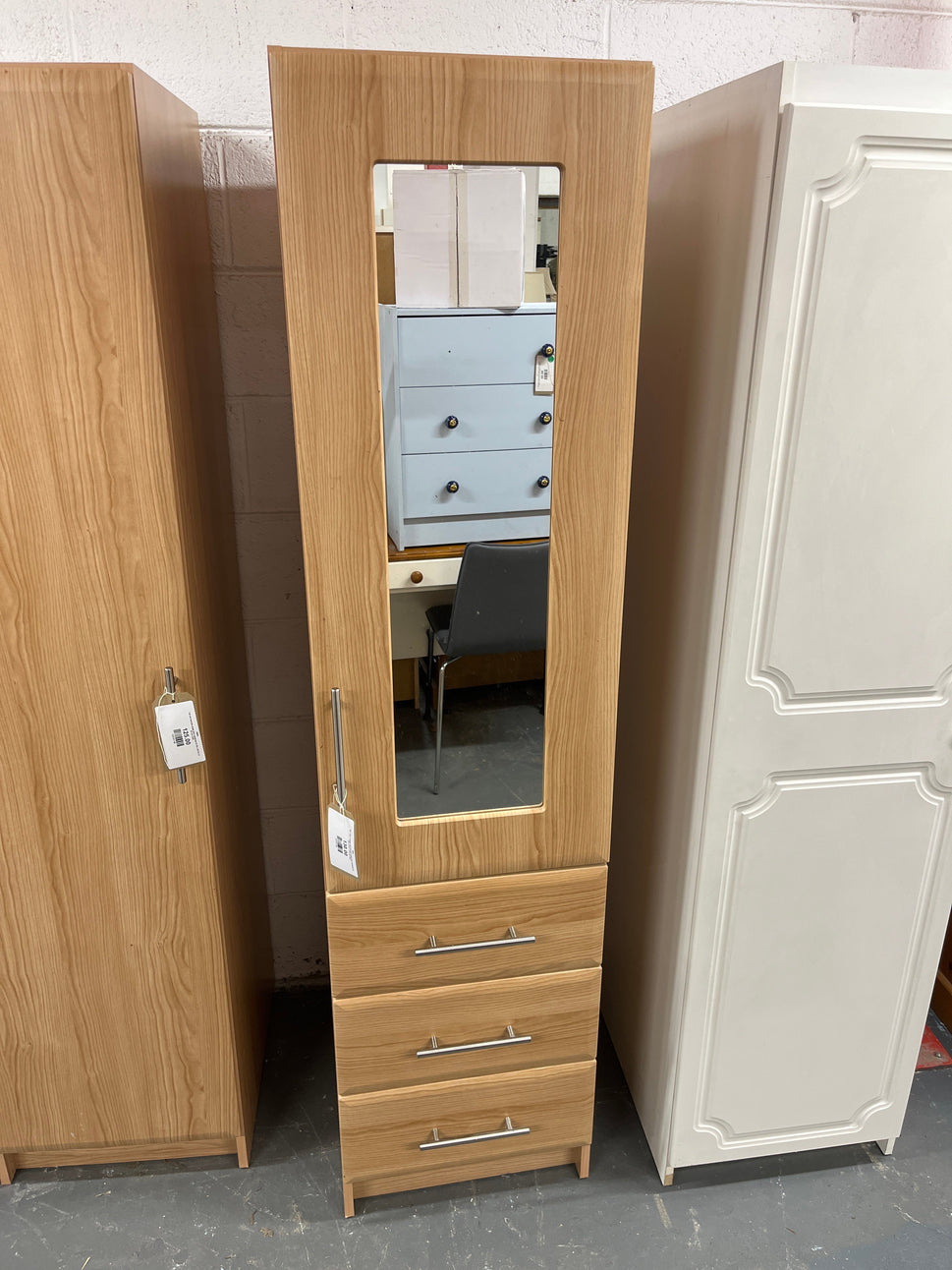 Tall 1 door 3 drawer oak laminate single door wardrobe (H 183 x W 45 x D 52 cm) 3225