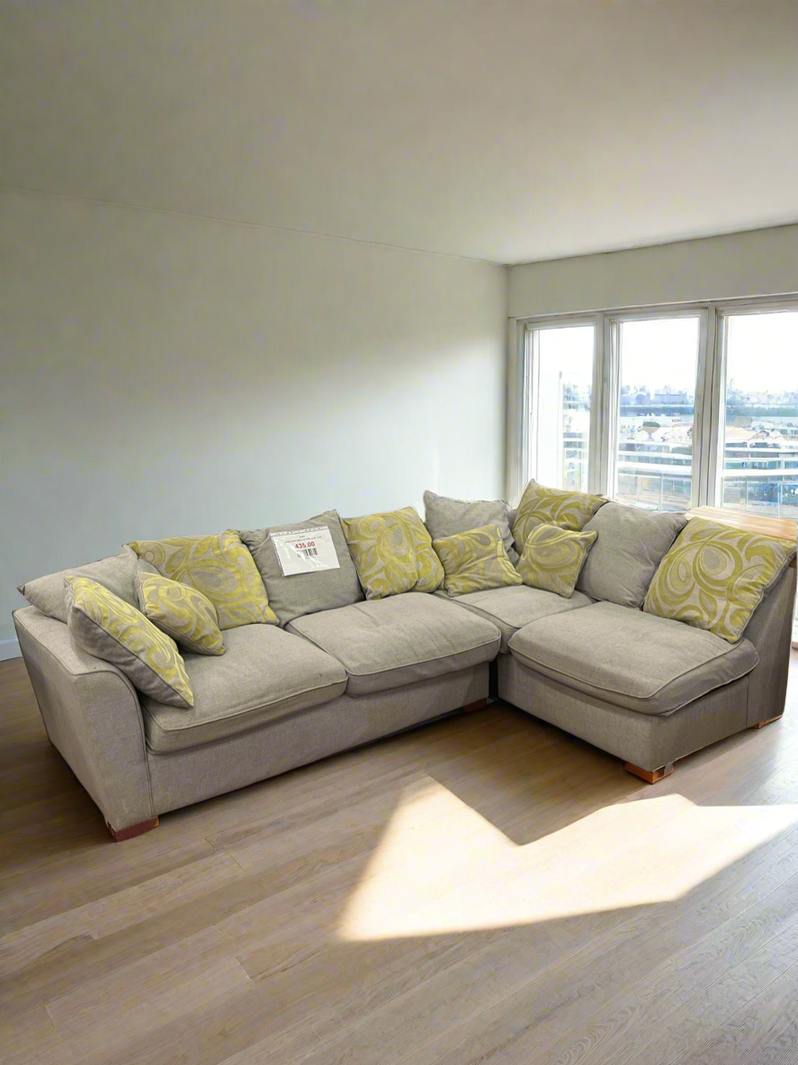 Large corner light grey fabric suite  2125
