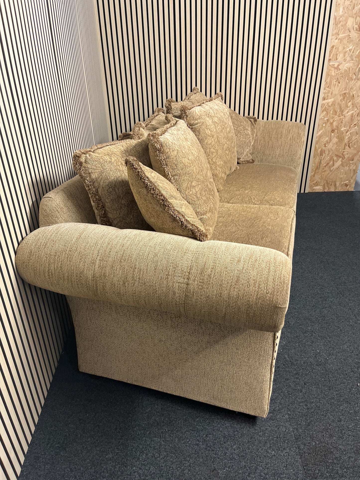 3+1+1 cream fabric mix suite 2325