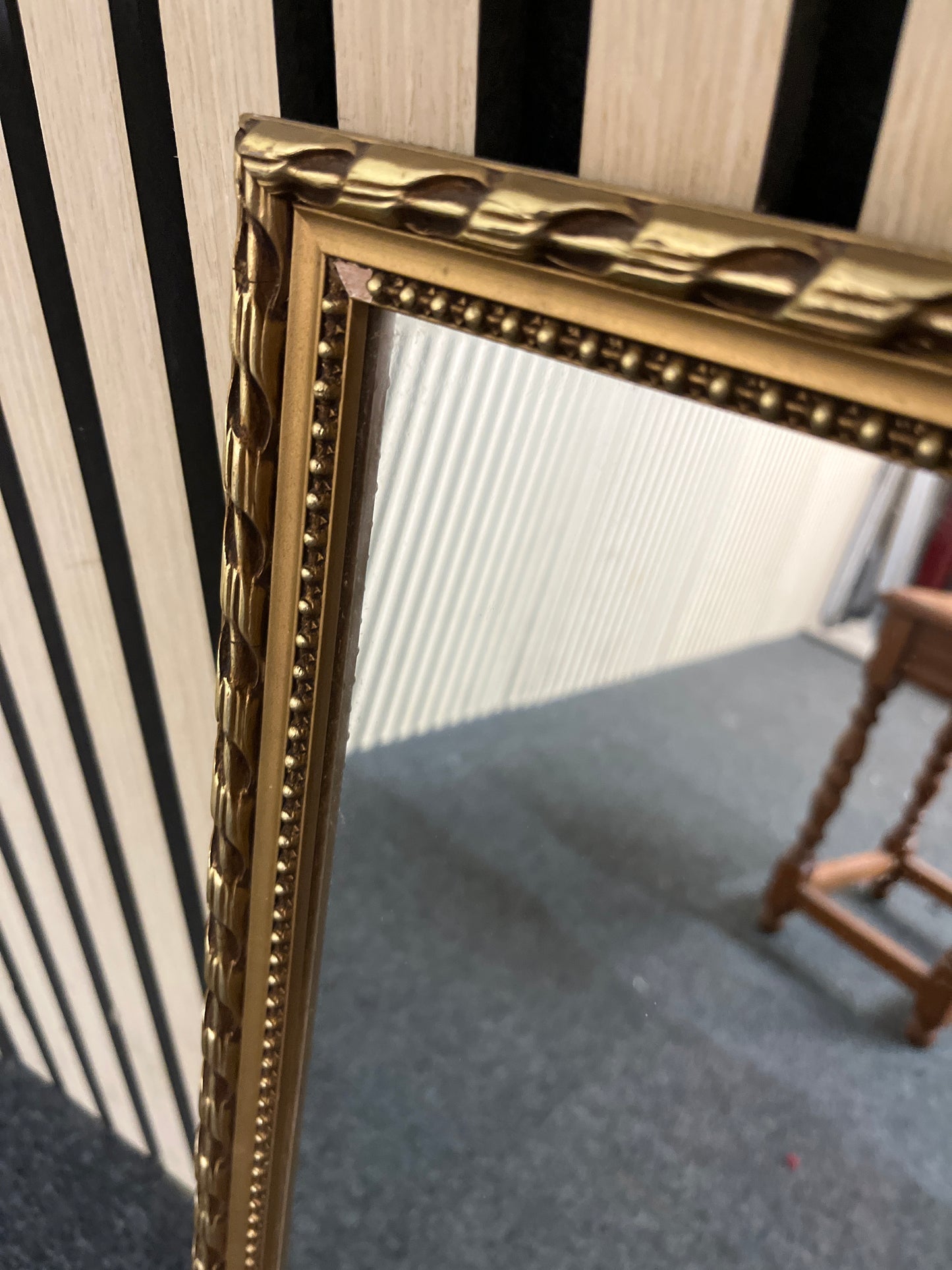 Small rectangular ornate brass rectangular mirror (34 x W 57 cm) 3126