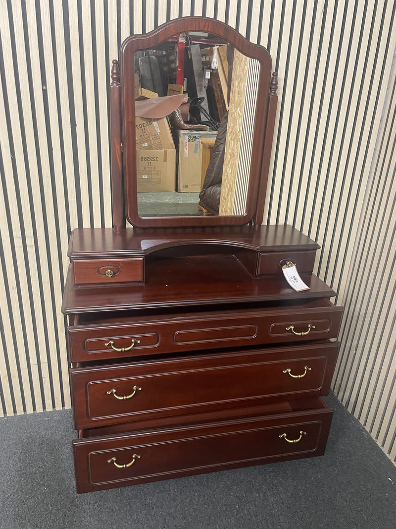 Dark mahogany 3+2 chest with mirror (H 86 x W 93 x D 40 cm)  44644