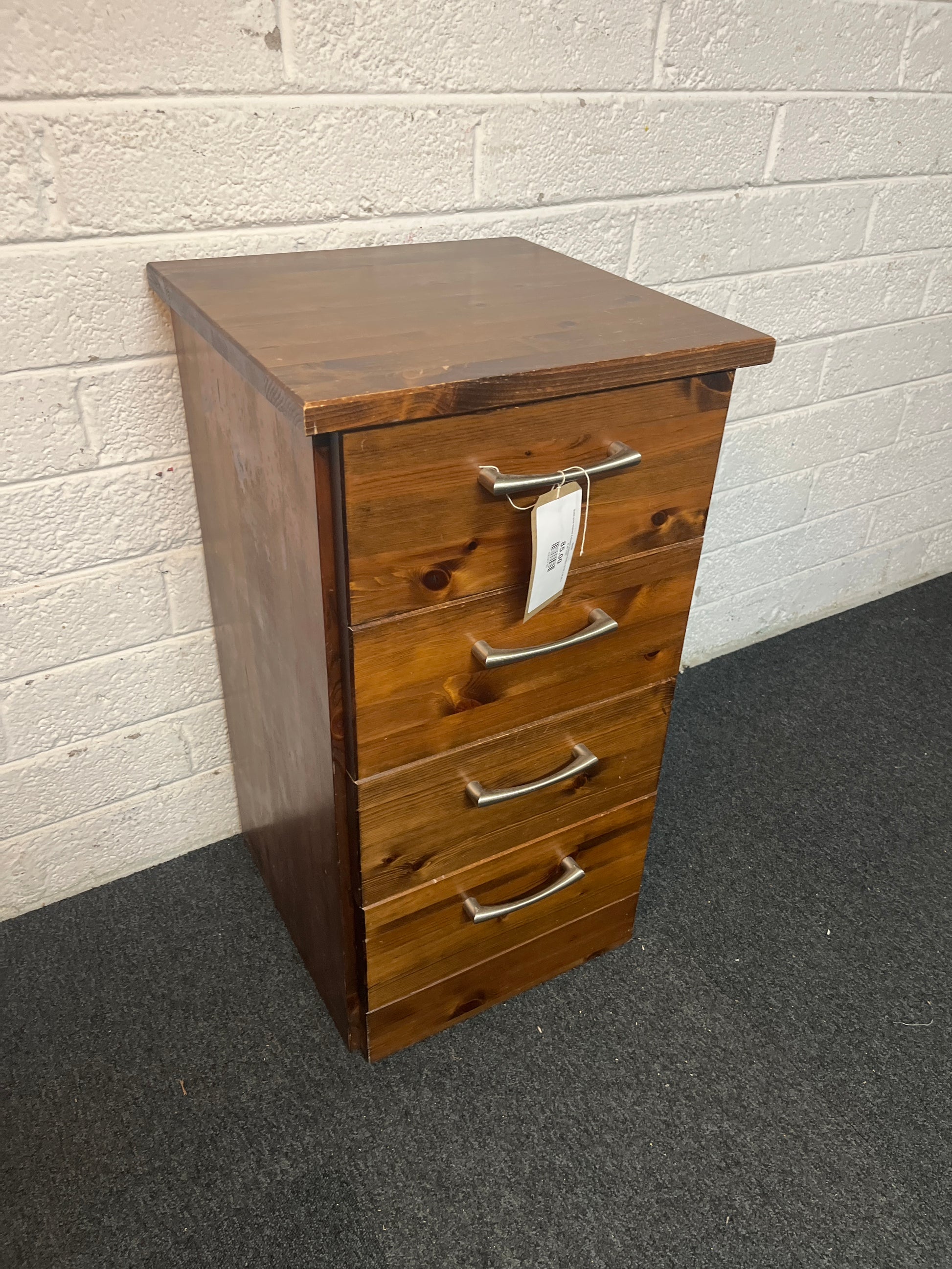 Solid pine stained 4 drawer bedside locker (H 80 x W 45 x D 45 1325
