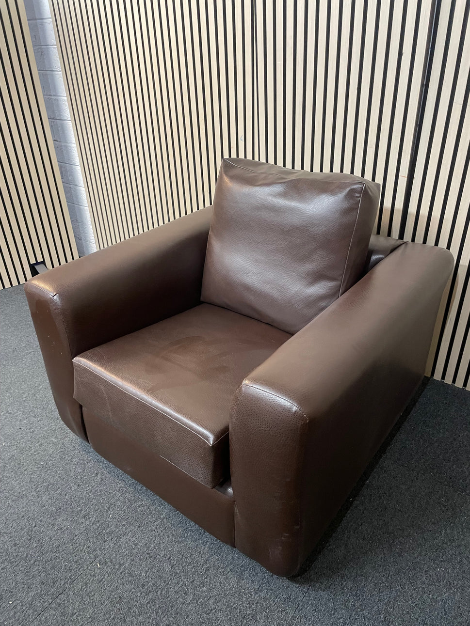 Brown PU leatherette box armchair 2425