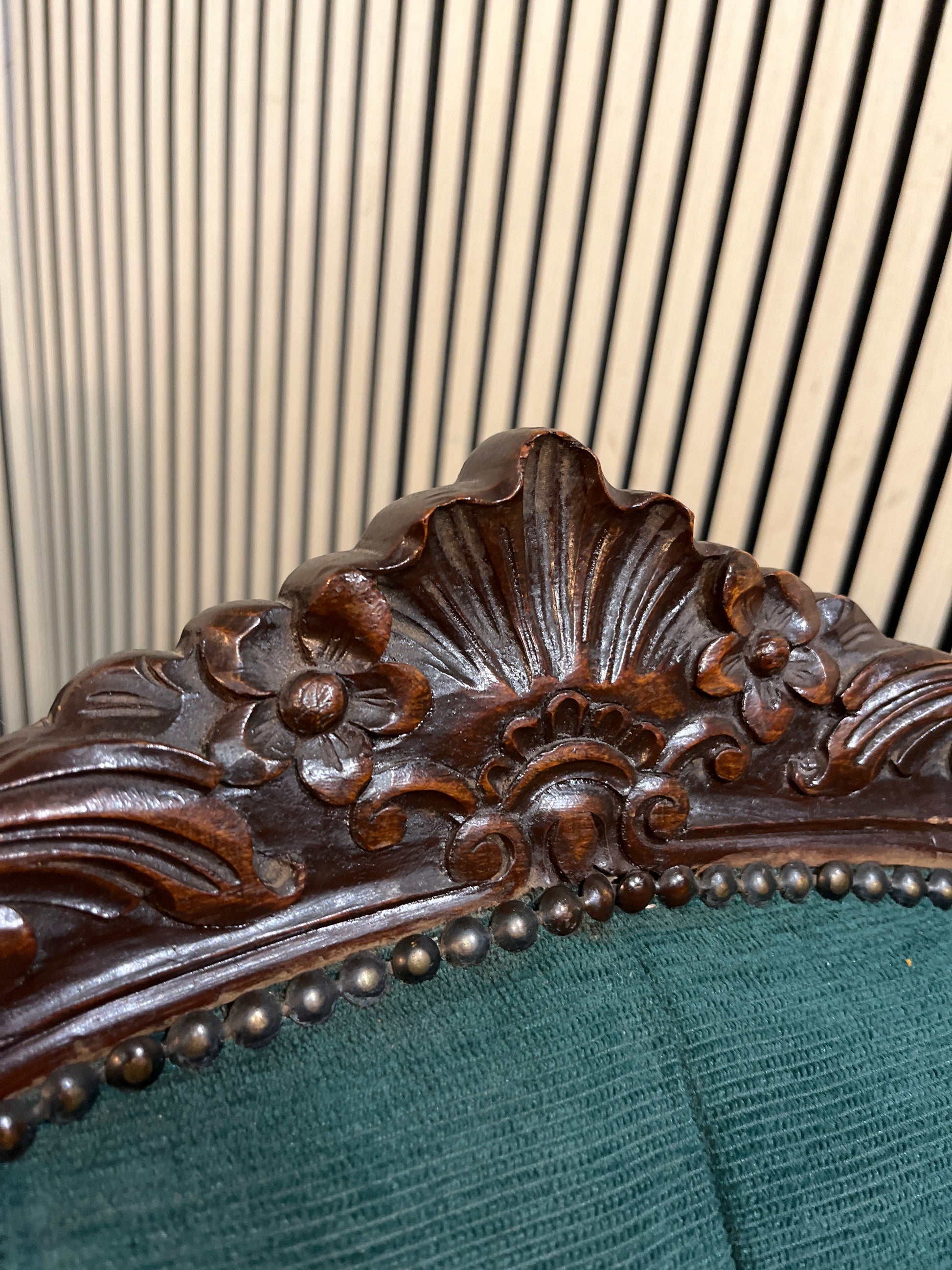 3+1+1 ornate mahogany framed wing back suite in dark green button back fabric E425 3126