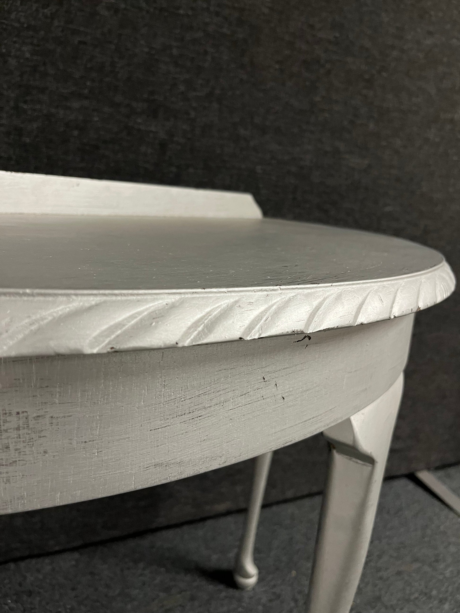 Grey painted half moon console table, rope effect edging (H 760 x W 910 x D 4100 mm) 1225