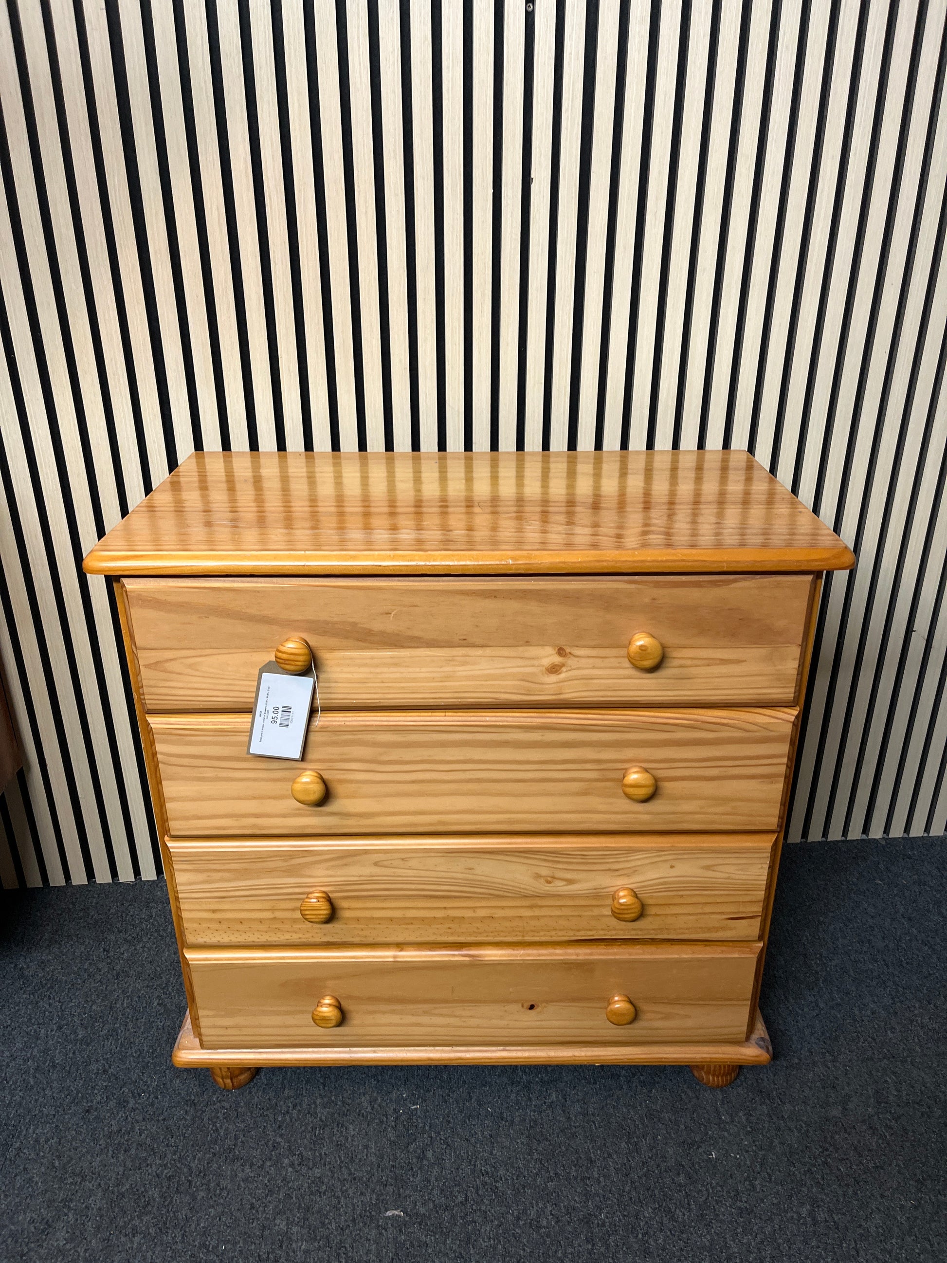 Solid pine 4 drawer chest of drawers (H 80 x W 80 x D 45 cm) 2325
