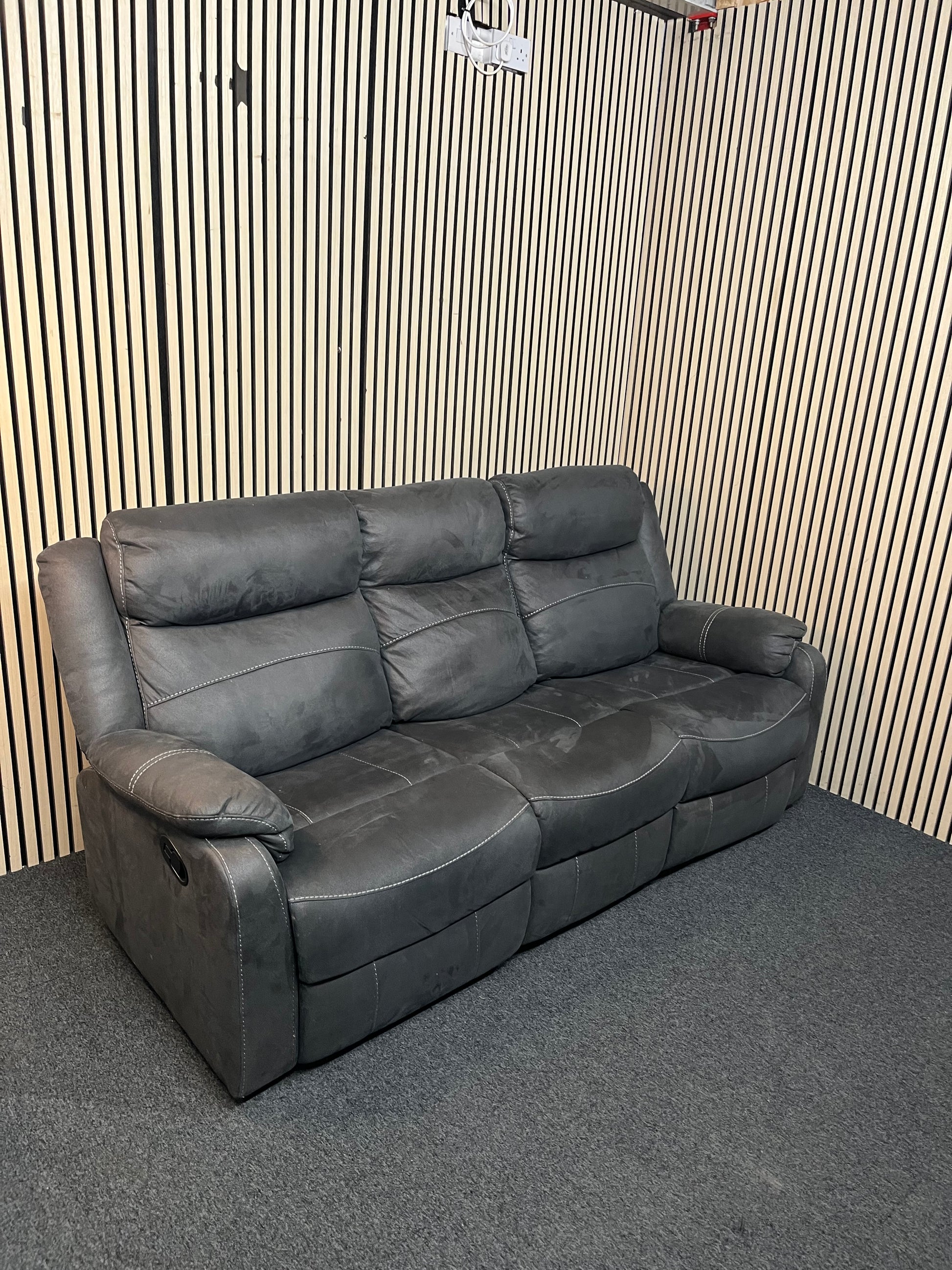 3 seater, dark grey, microfibre recliner sofa. 3126