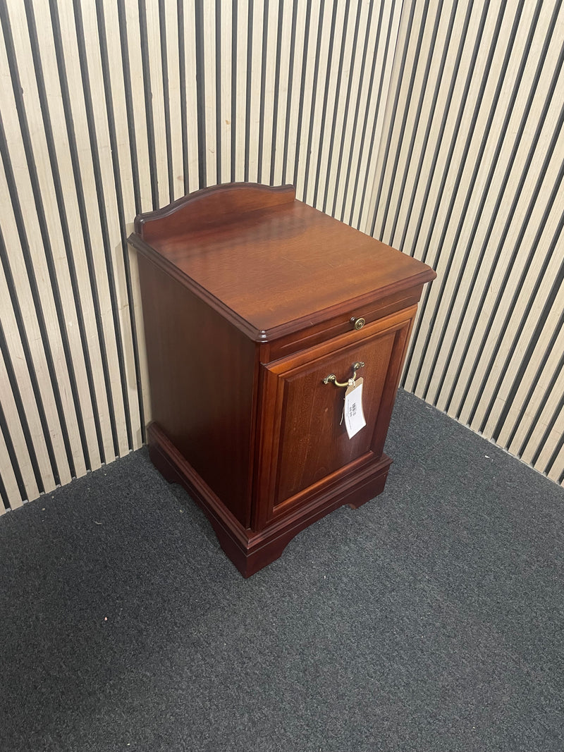 Ornate mahogany 1 door 1 drawer bedside locker  44642