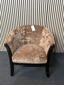 Switch pink crushed velvet tub chair  3126 2 image