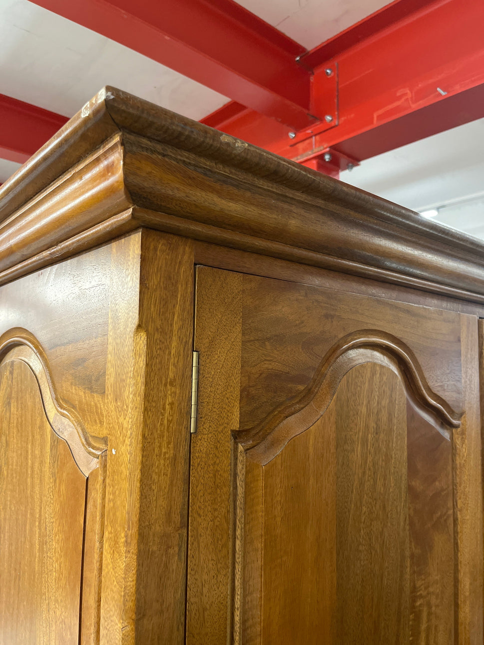 Tall 3 door 6 drawer solid mahogany inalid wardrobe(H 195 x W 175 x D 65 cm).( (PART OF A SET BUT CAN BE SOLD SEPARATELY) 2225