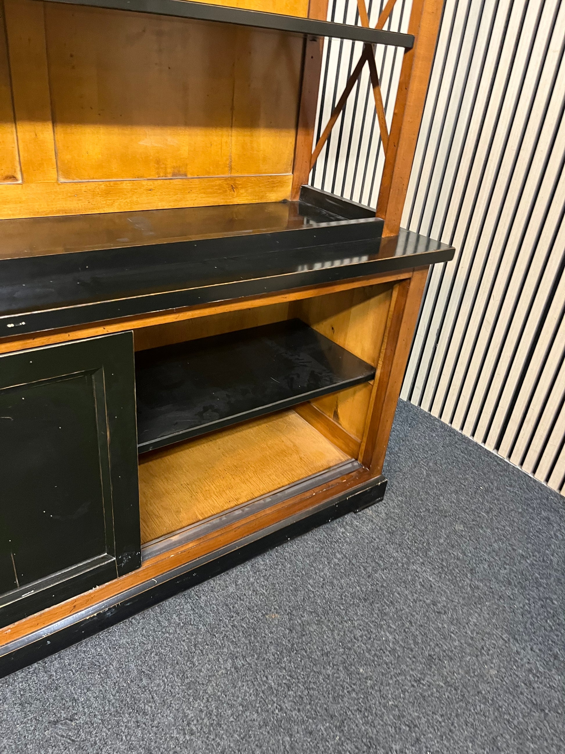 Large solid dark wood stained top open bookcase unit with sliding base doors (H 205 x W 131 x D 44 cm) 43688