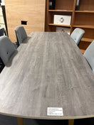 Switch Large boardroom table
Grey Oak
2.2m x 1m 2 image
