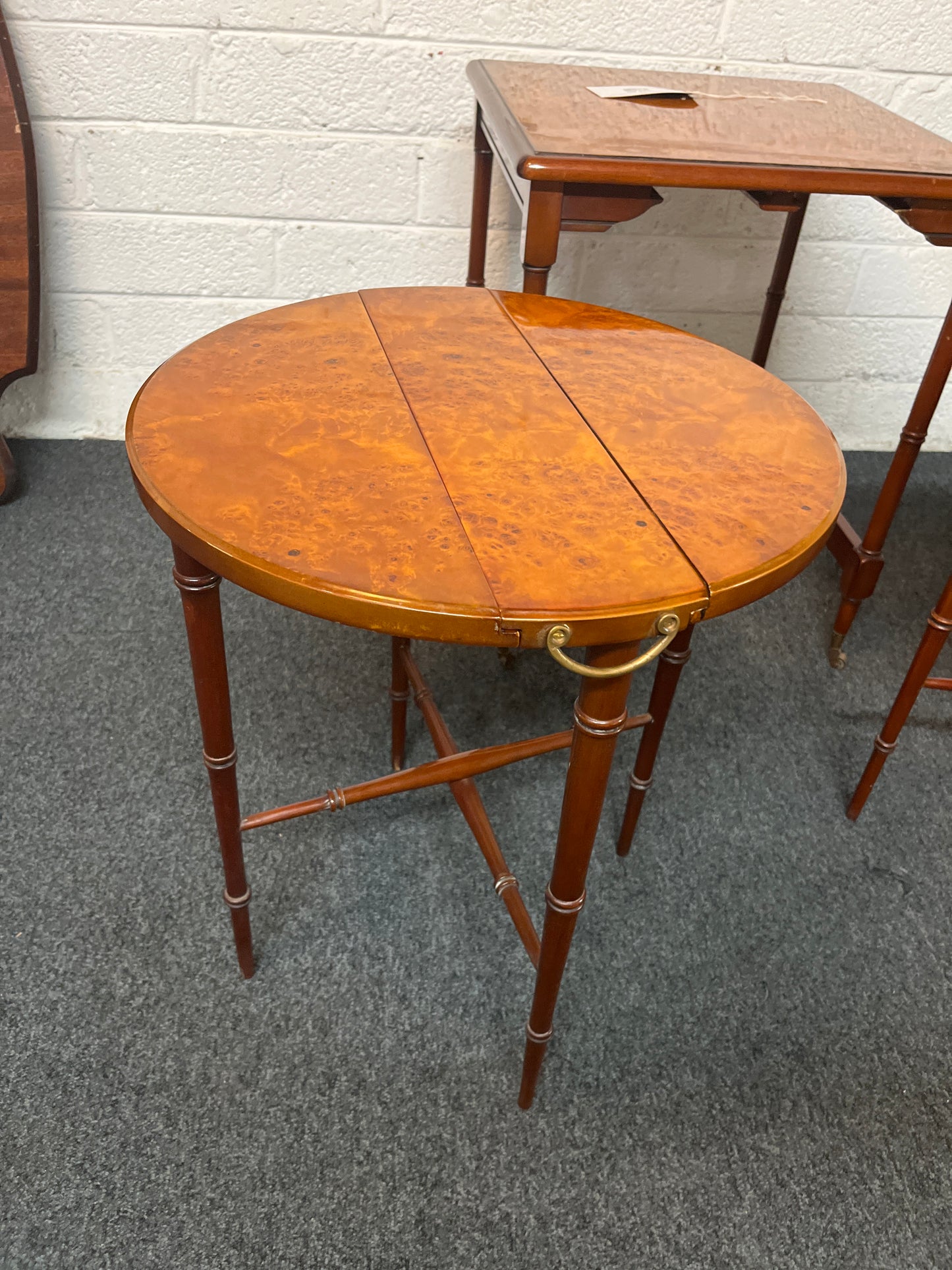 Ornate walnut lamp table with 2 no. pull out tables 3225