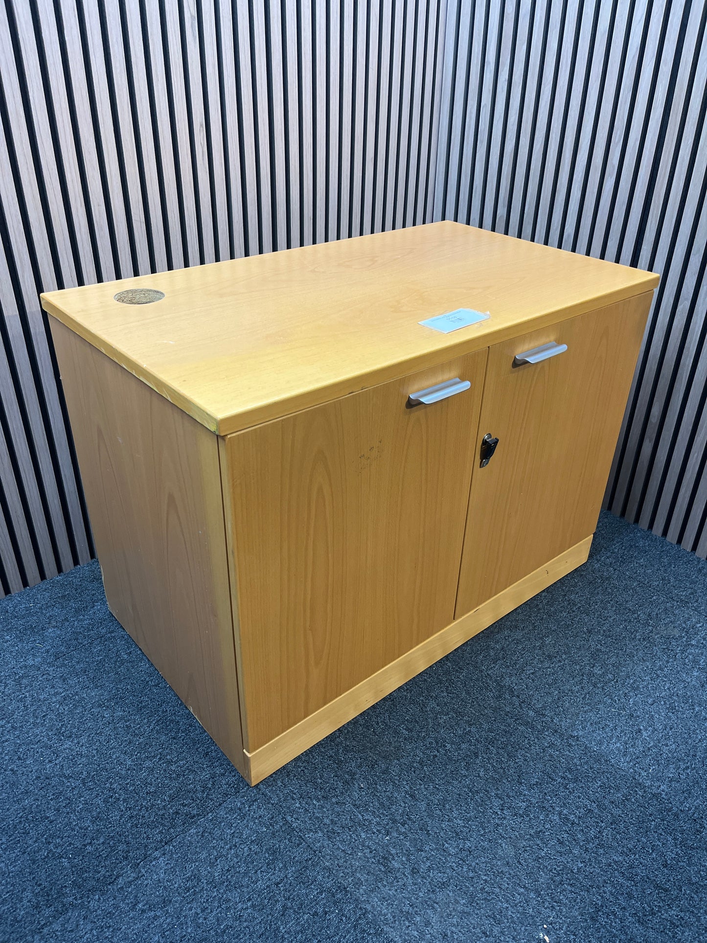 Beech 2 door low storage unit with key (H 72 x W 100 x D 58 cm)