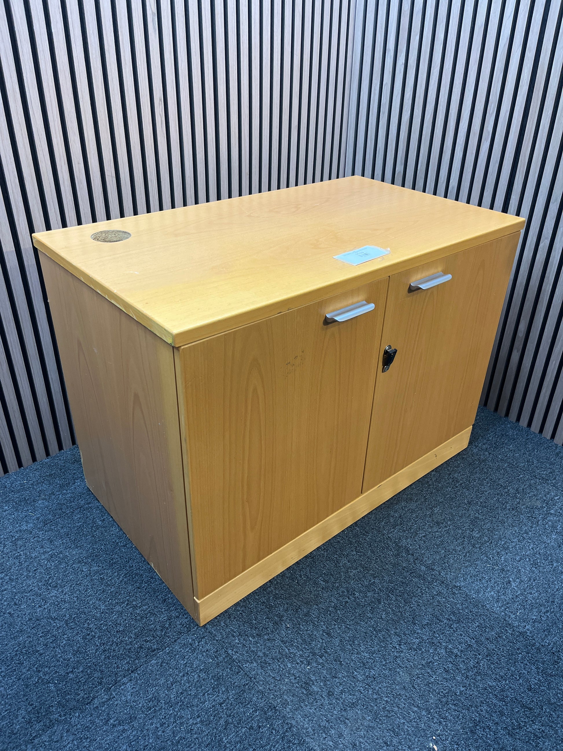 Beech 2 door low storage unit with key (H 72 x W 100 x D 58 cm)