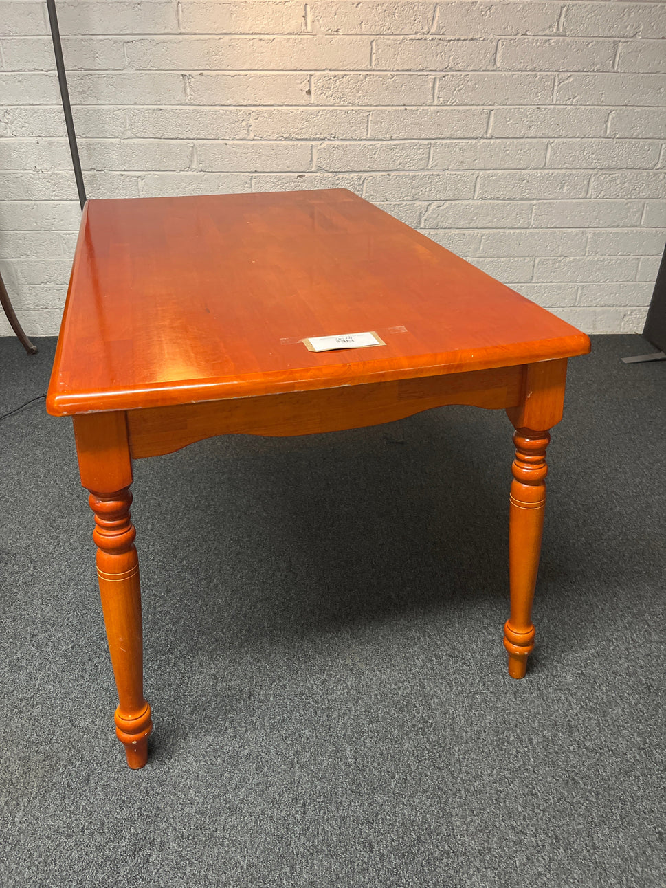 stained hardwood kitchen table (L 136 x W 81 cm) 2225