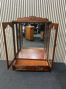 Switch Rossmore mahogany 2 glass door 1 drawer display unit (H 118 x W 80 x D 31 cm) 43446 3 image