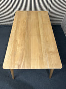 Switch Natural oak large dining table with oak legs (W 160 x D 89 cm)
 43540 2 image