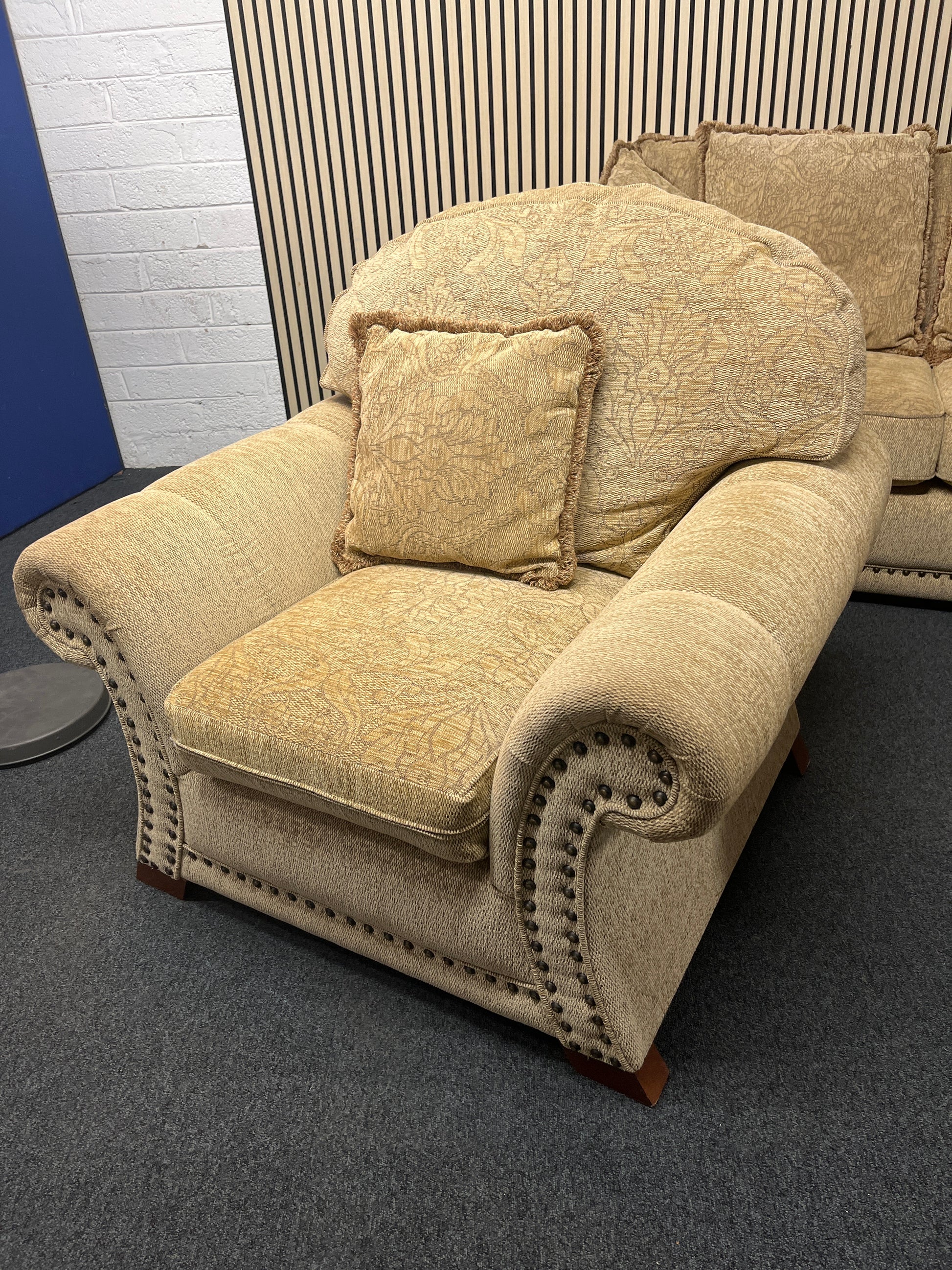 3+1+1 cream fabric mix suite 2325