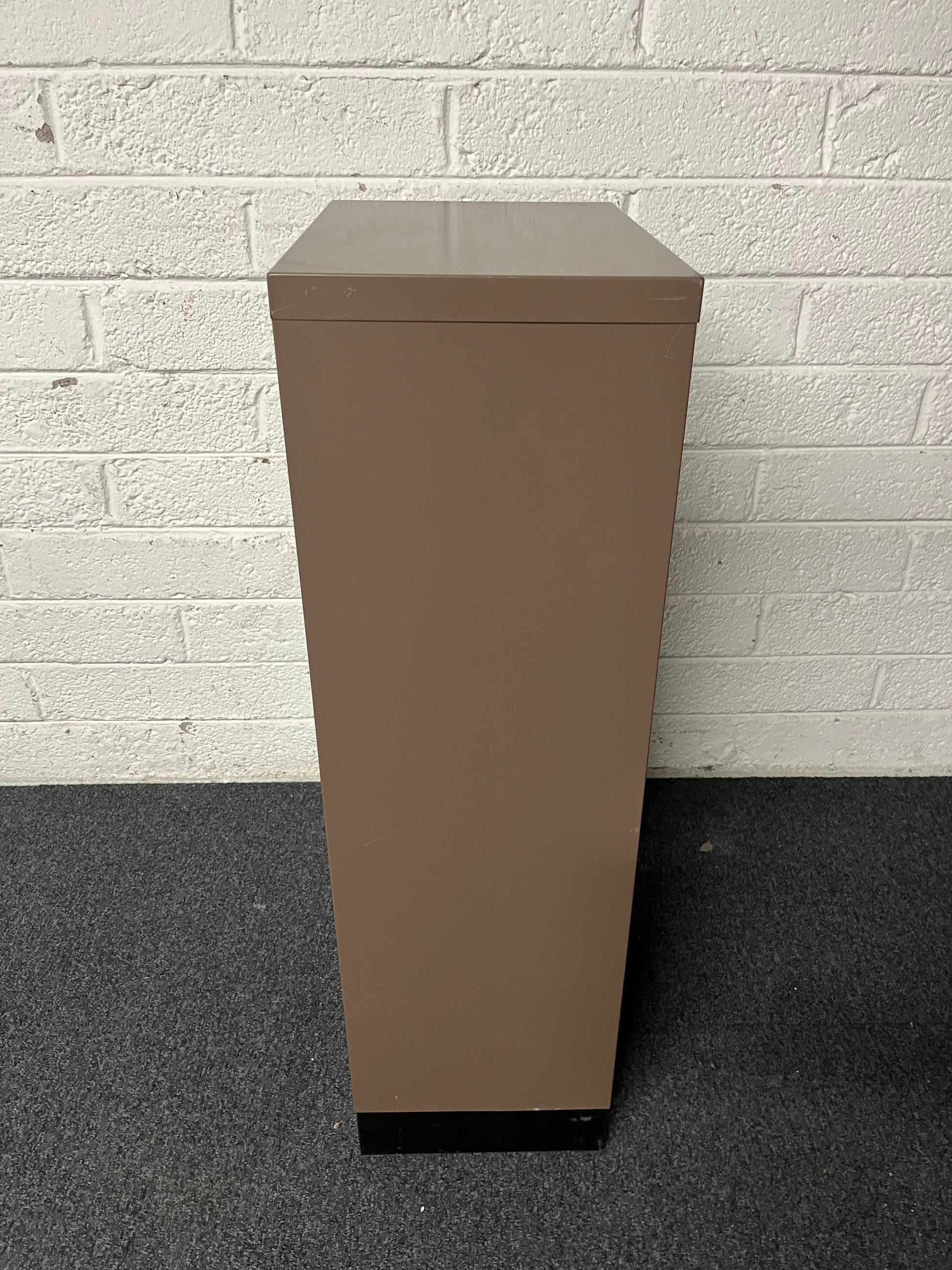 SECONDHAND 15 drawer multi filer in coffee cream