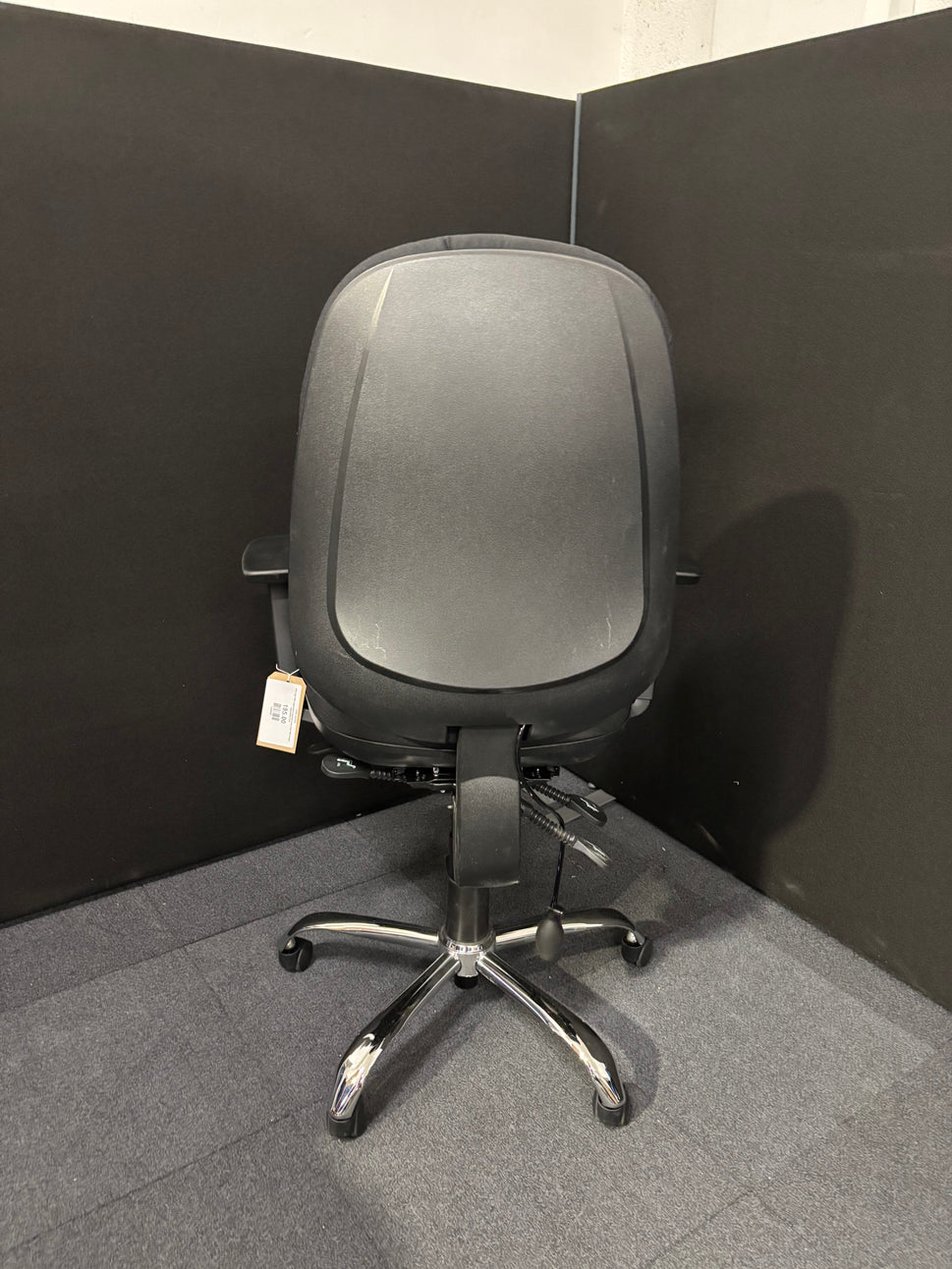 Jota ergo 24hr ergonomic asynchro task chair with height adjustable arms
