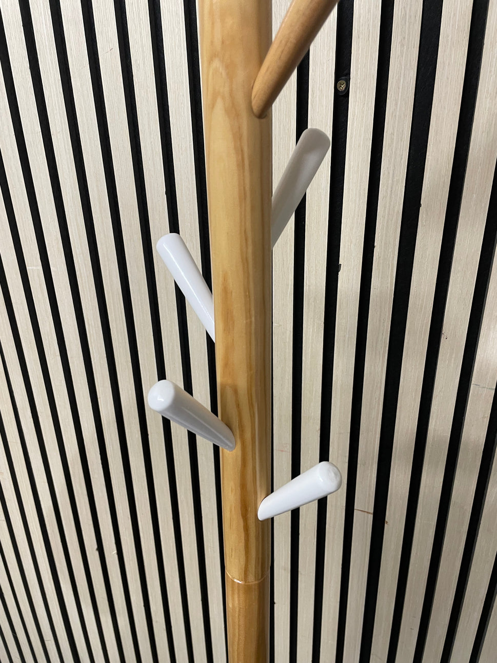 Tall Pine coat stand with white metal base