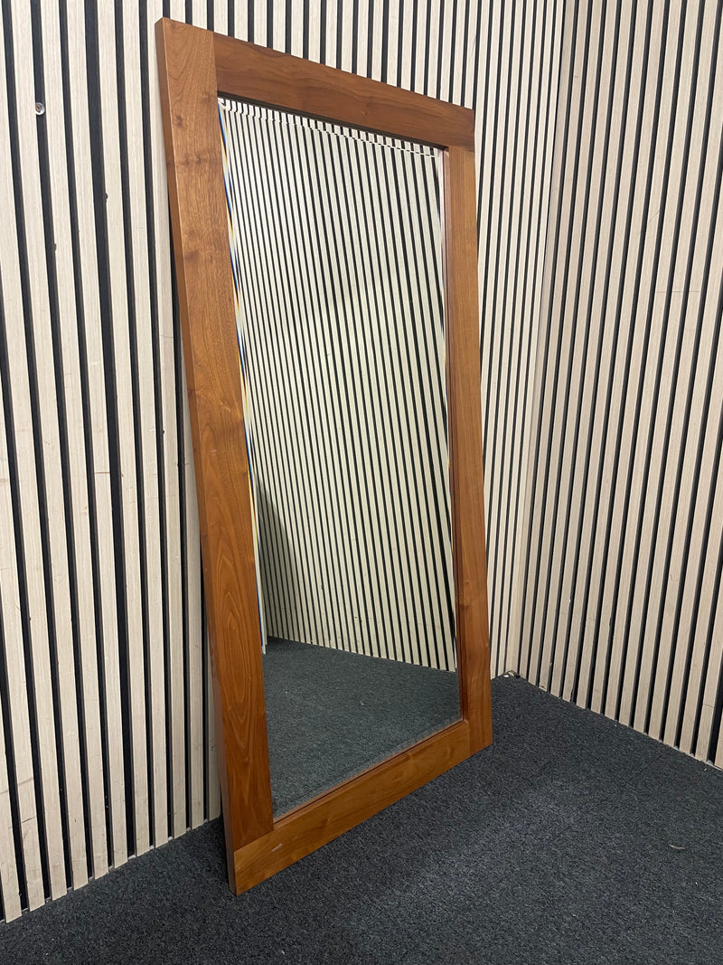 A large horizontal rectangular mirror featuring a solid oak frame, width 150 cm, length 75 cm  44704