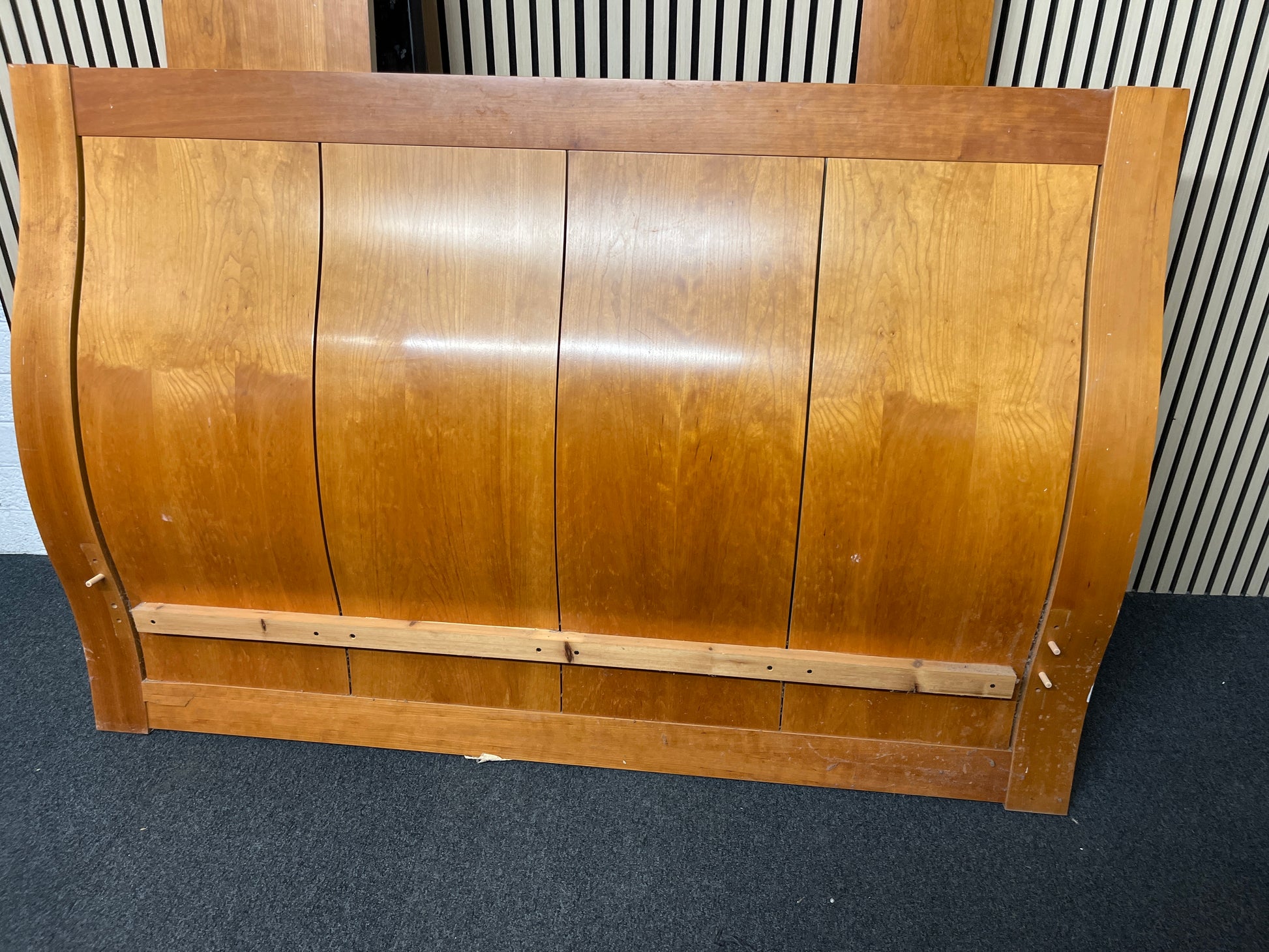 High back 5ft cherry framed bed frame 2225
