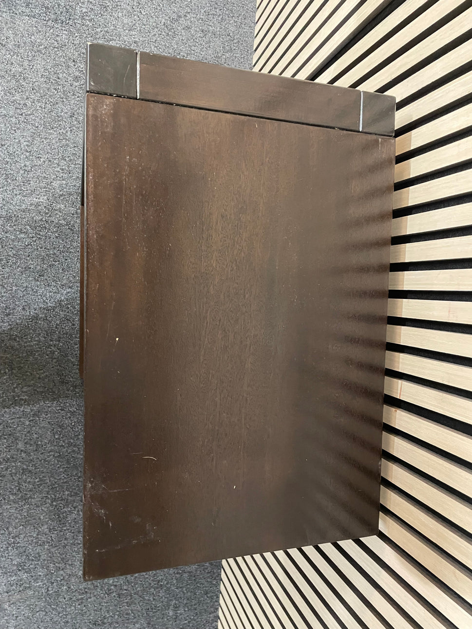 Modern darkwood box style lamp table (H 54 x W 40 x 34 cm) 4225