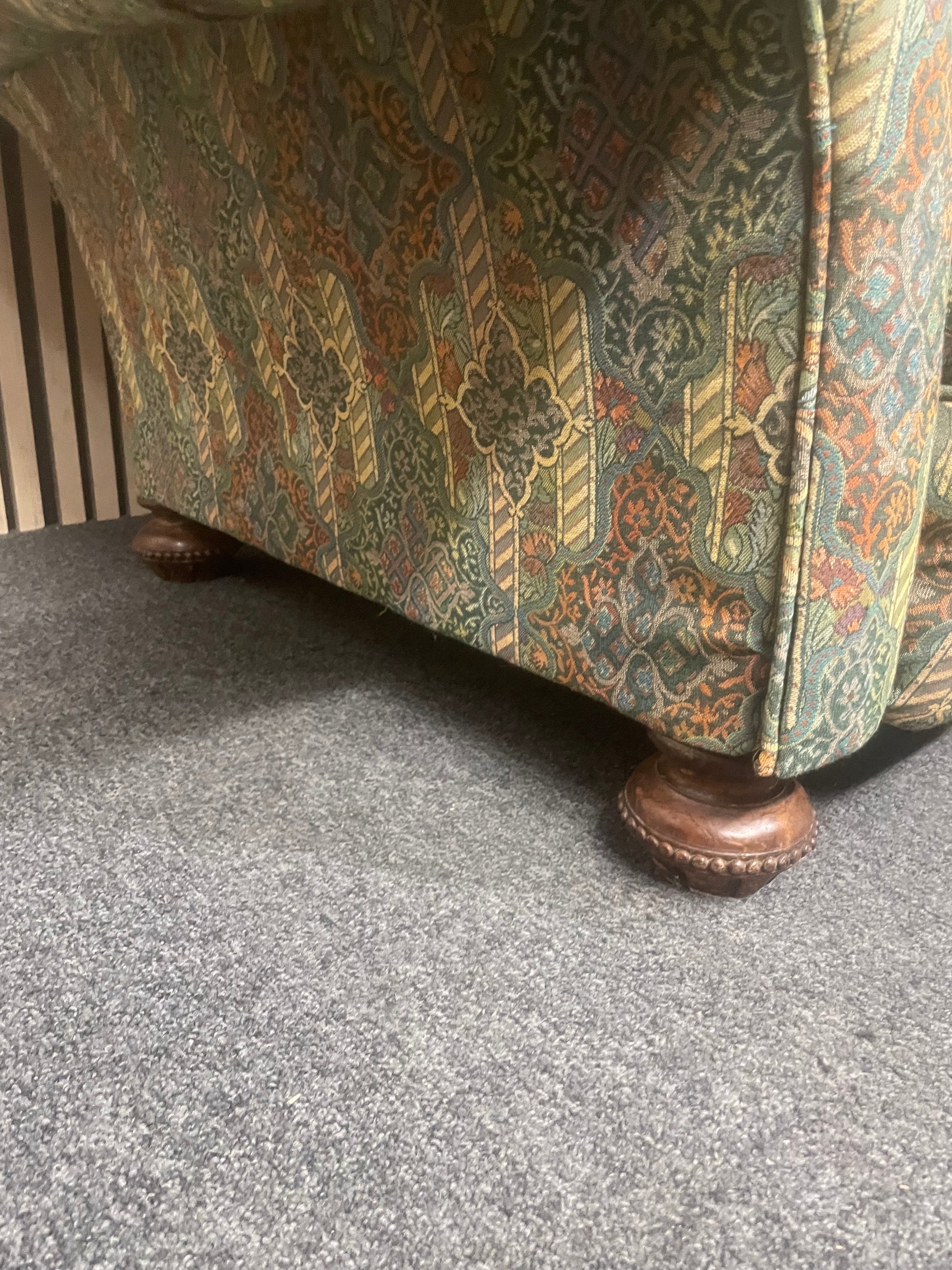 Green pattern fabric low chesterfield  43987