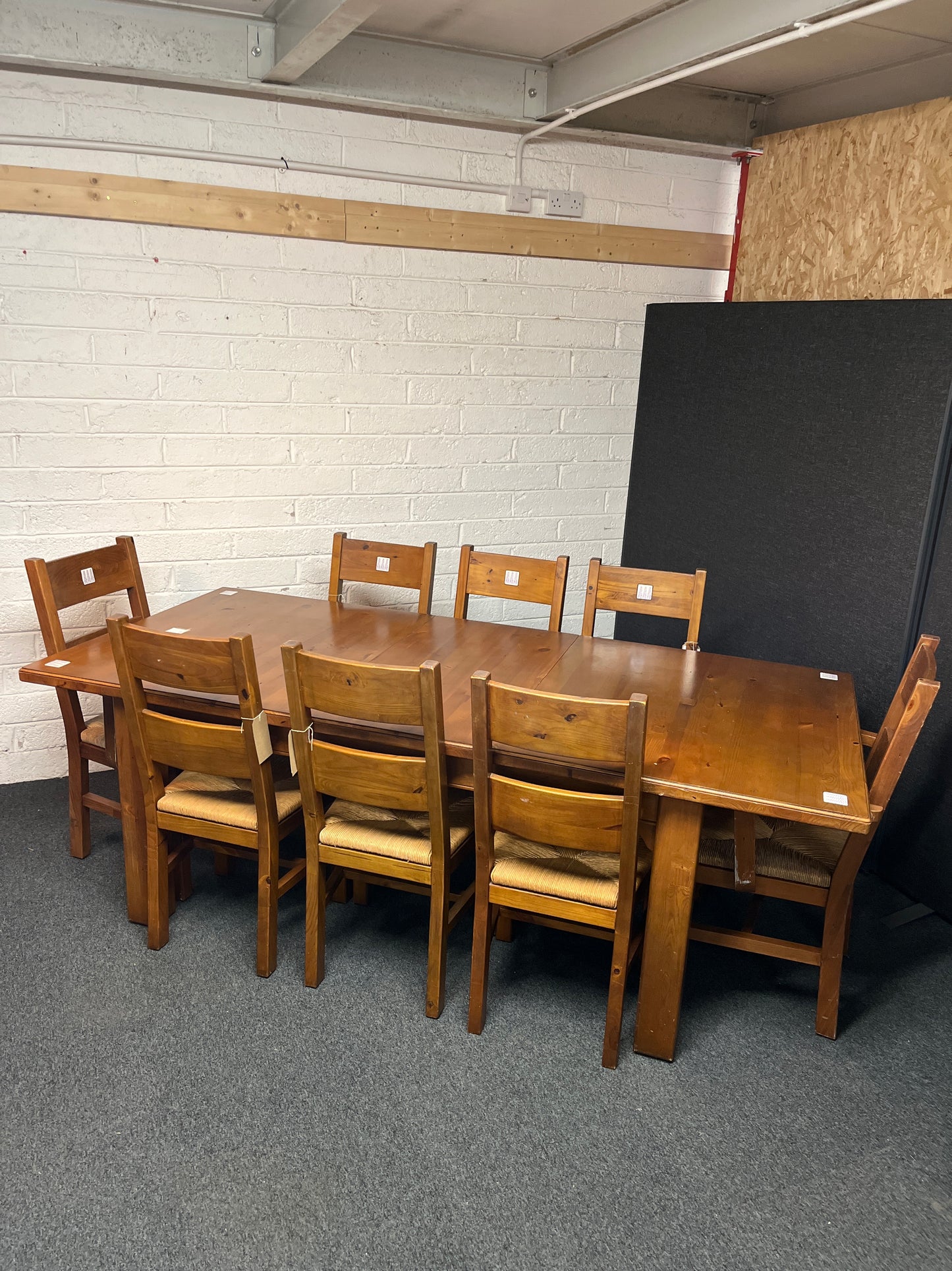 Pine extendable kitchen table (L 168 - 218 x W 100 cm) with 6 no. matching chairs with rattan seat cushion 2225