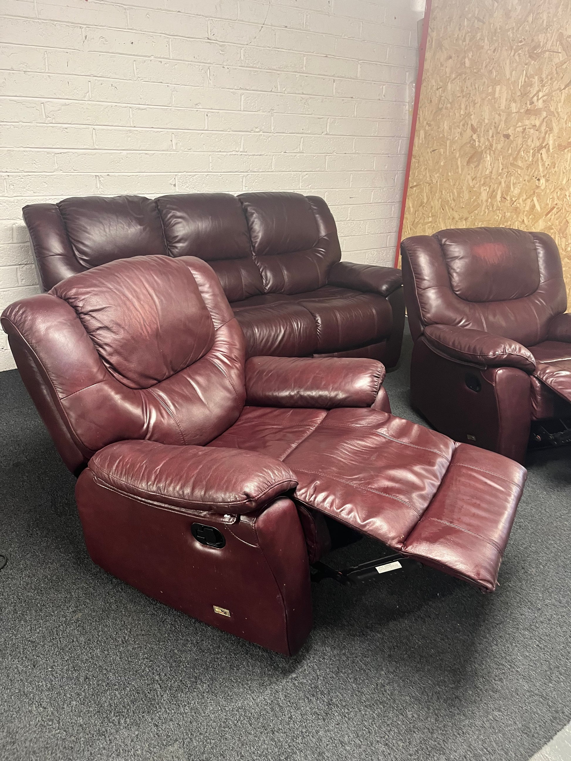 3+1+1 dark brown real leather suite with reclining armchairs 3225
