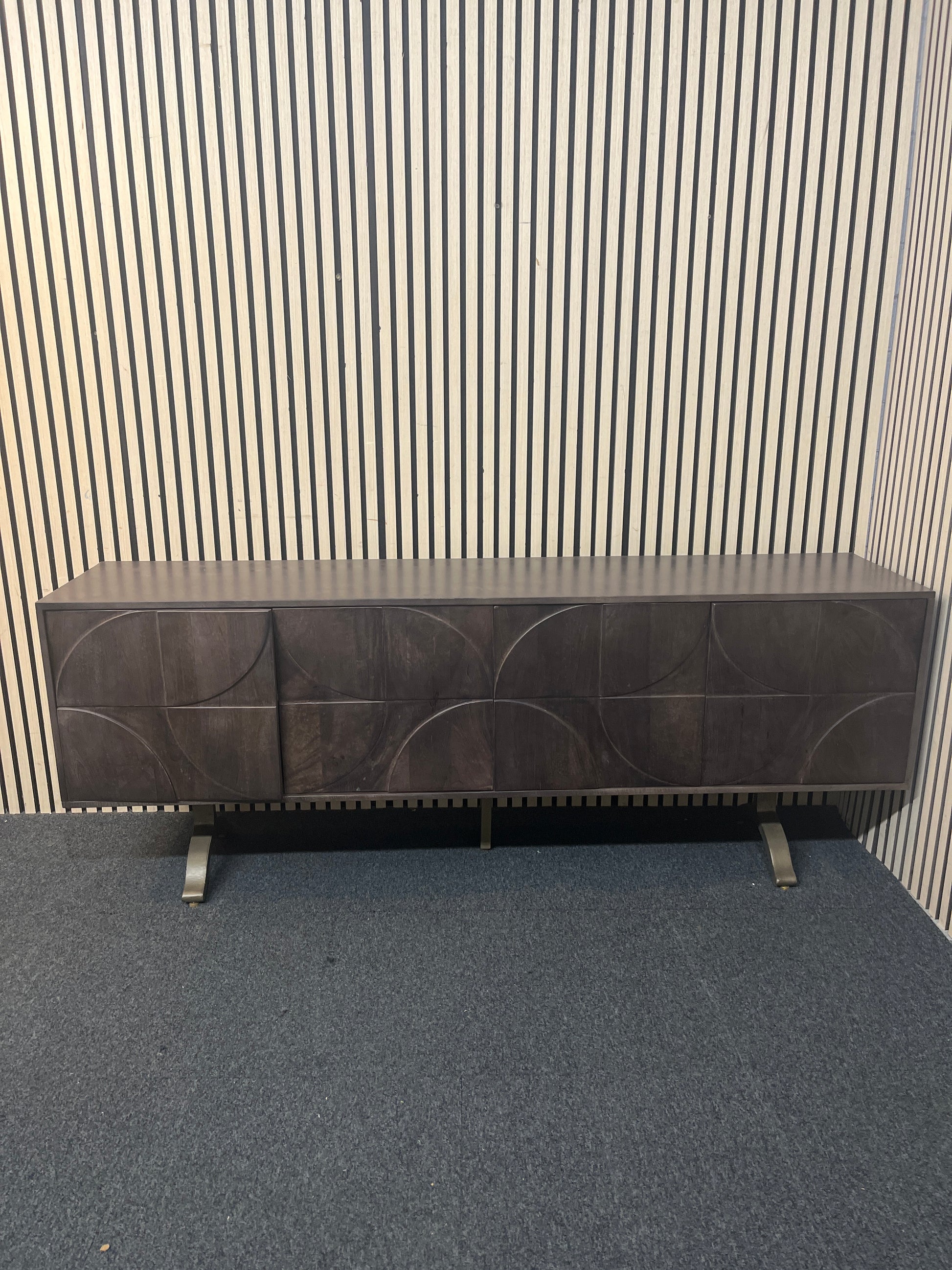 Solid dark teak stained low ornate 4 door sideboard 180Lx40Dx70H 43534
