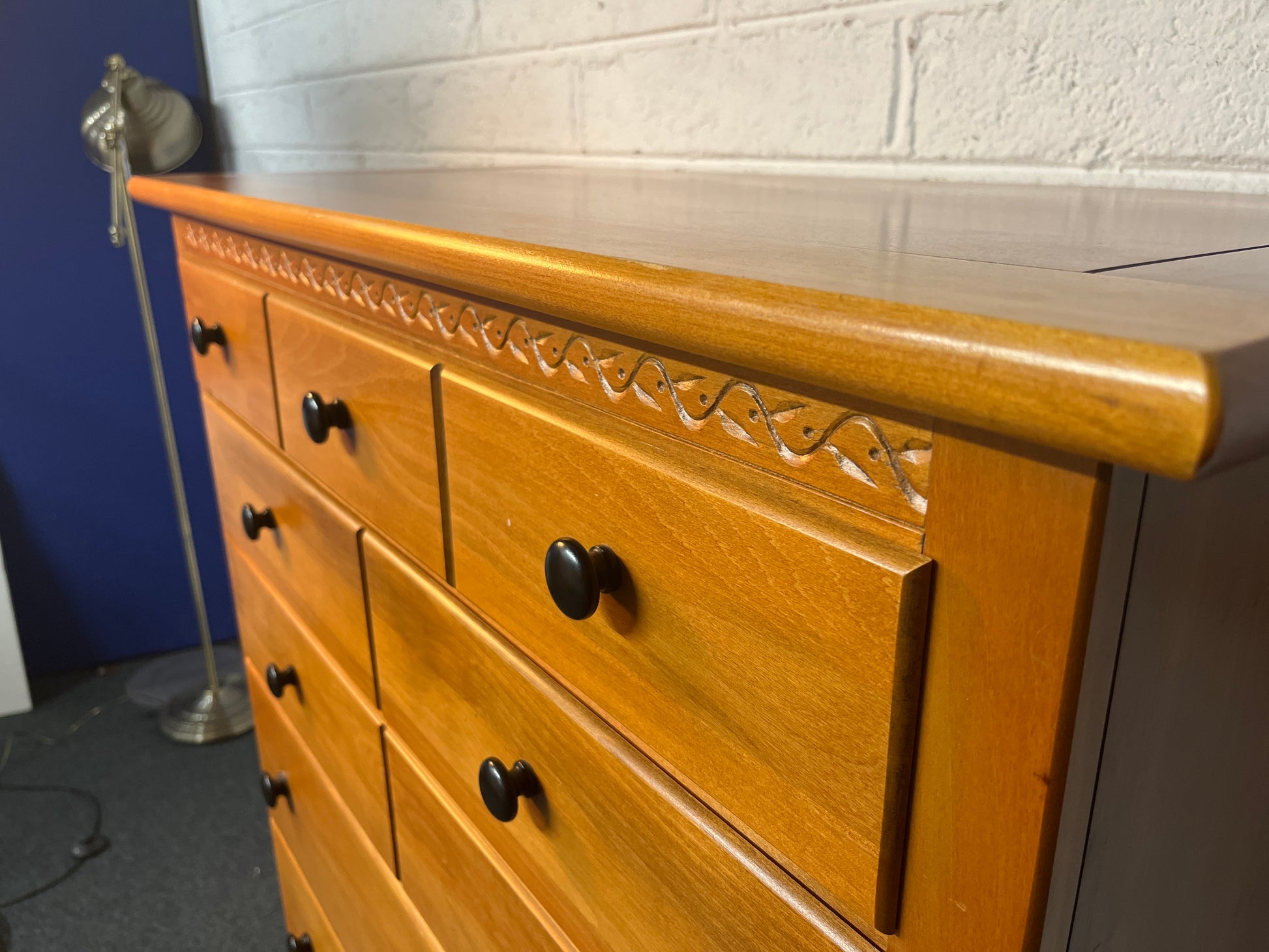 Tall 5 drawer American cherry chest of drawers (H 128 x W 100 x D 45 cm) 2225