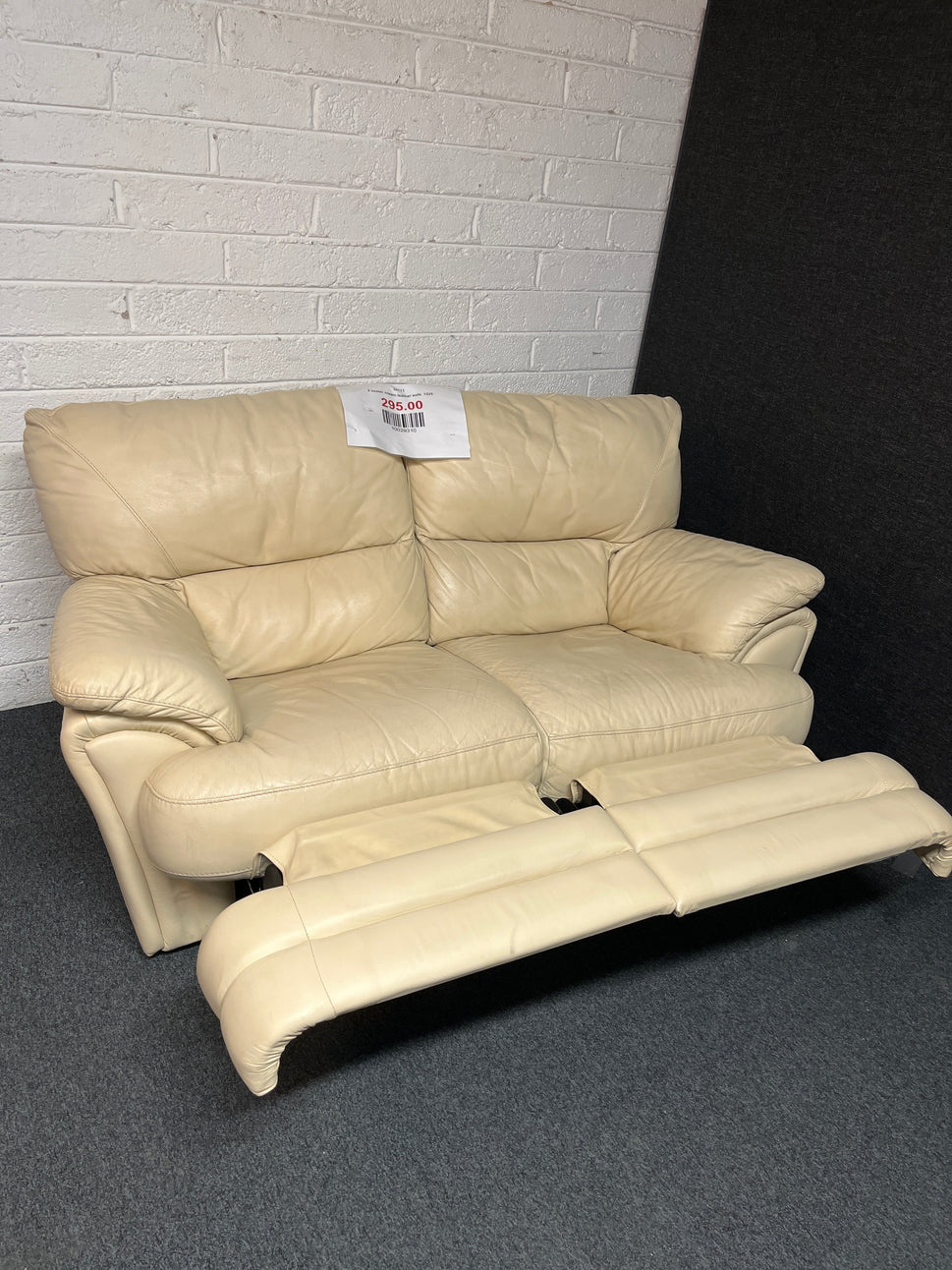 2 seater cream leather sofa  1225