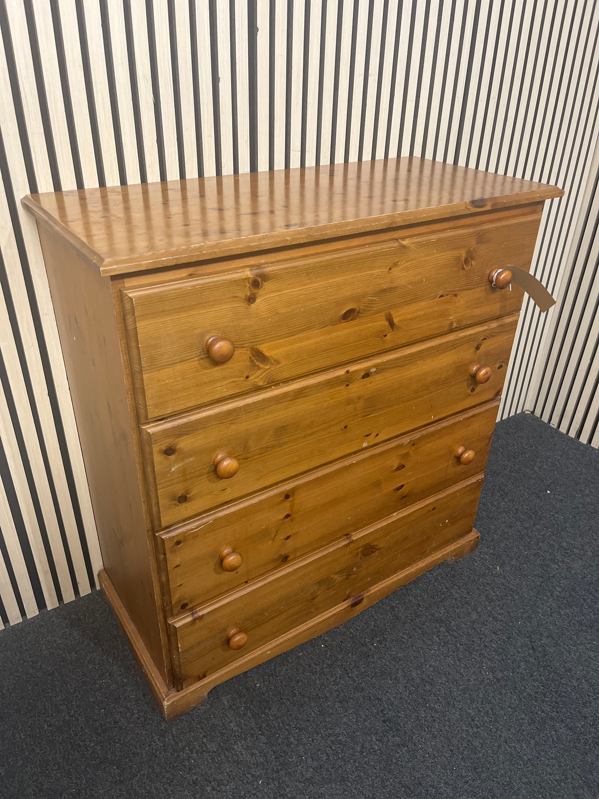 Solid pine tall 4 drawer chest (H 98 x W 93 x D 48 cm)  44282