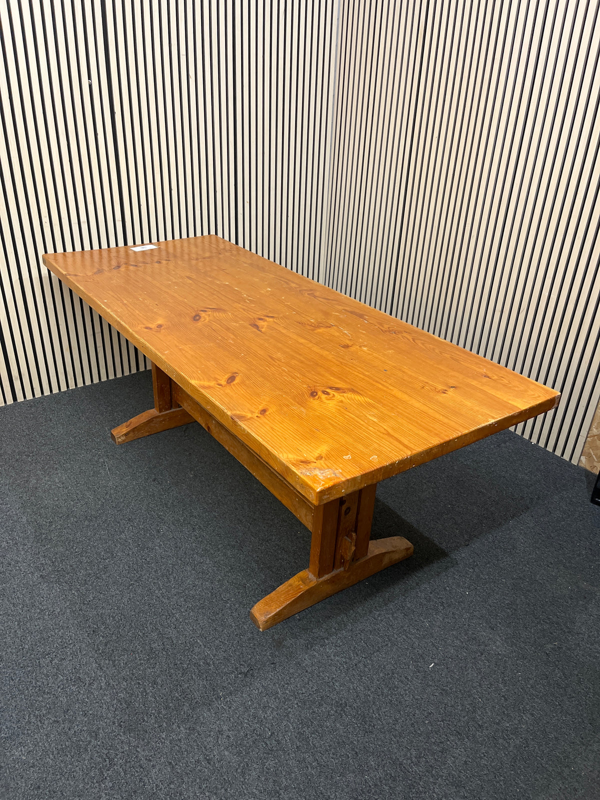 Rectangular solid pine dining table (L 184 x W 77 cm)  44273