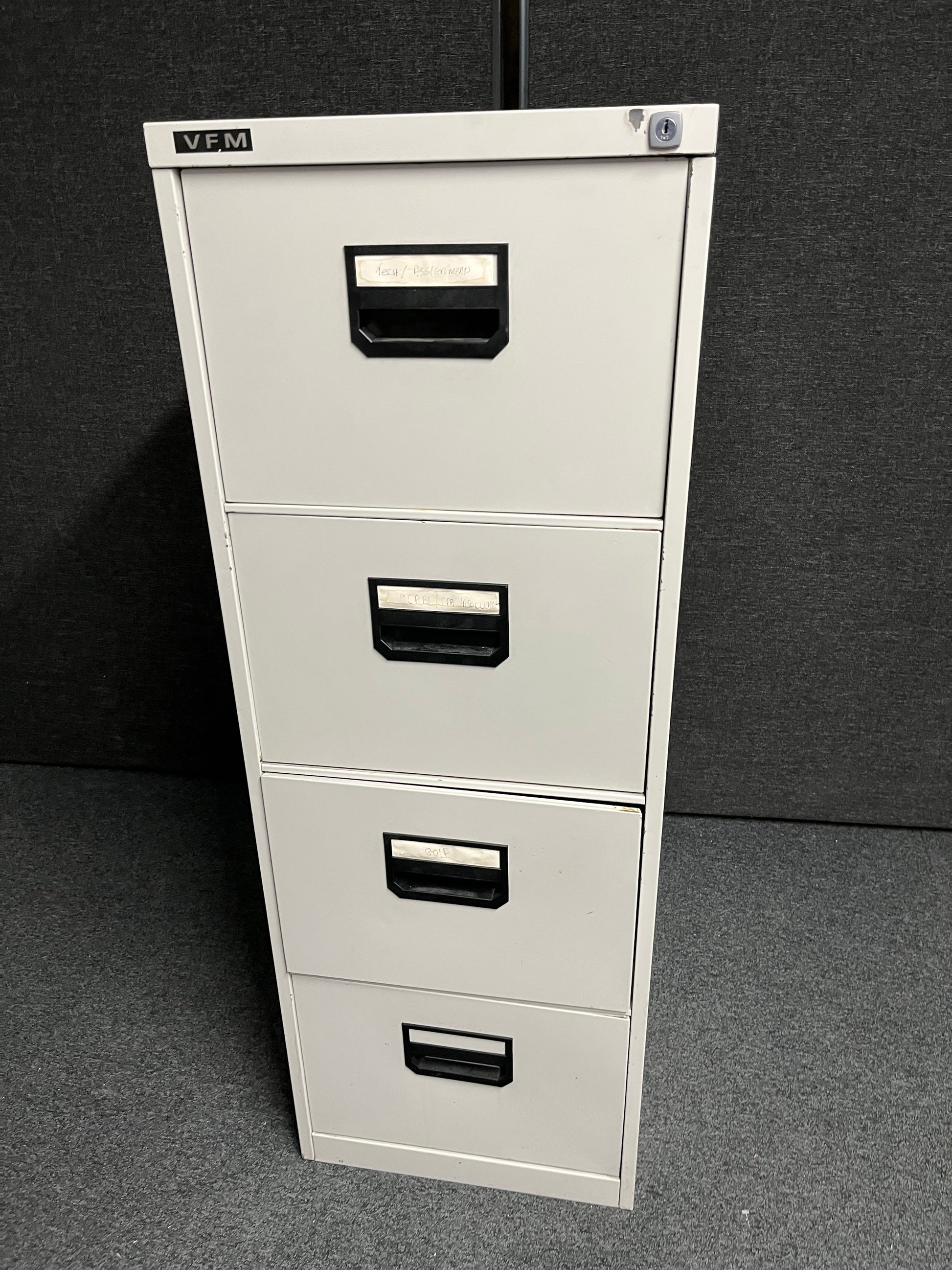 SECONDHAND VFM grey metal 4 drawer filing cabinet